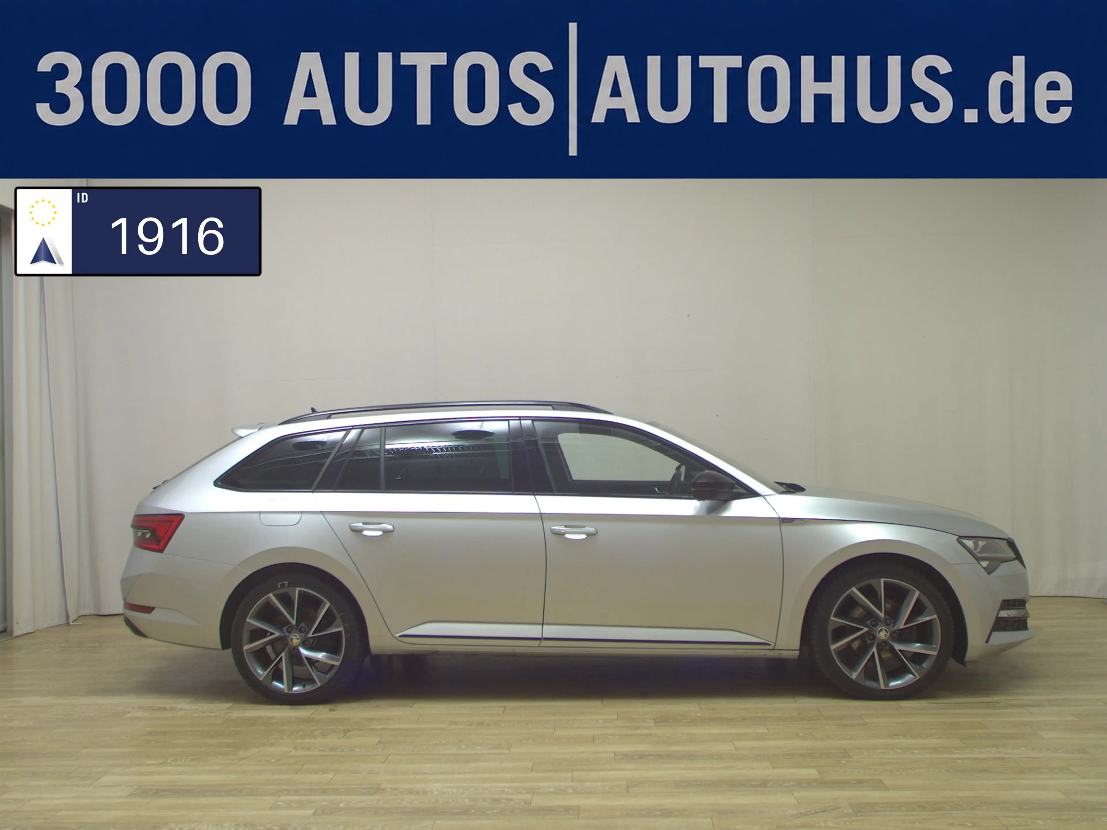 Skoda Superb Combi 2.0 TDI Sportline NAVI LED AHK