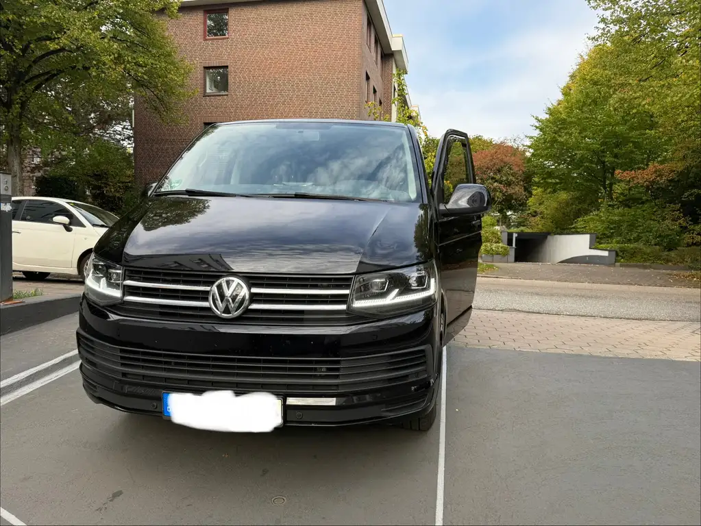Volkswagen T6 Multivan 2017 из Европы — купить под ключ