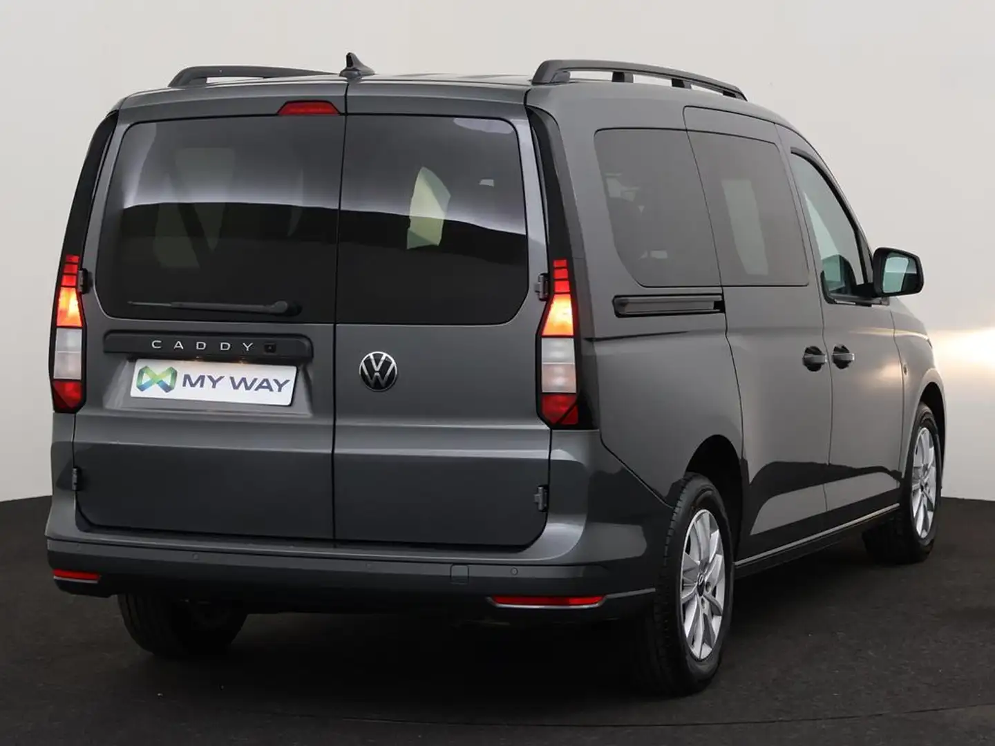 Volkswagen Caddy LIFE 1.5 TSI 116 PK DSG-7 / Cruise Control / Camera / Apple Carplay Gris - 2