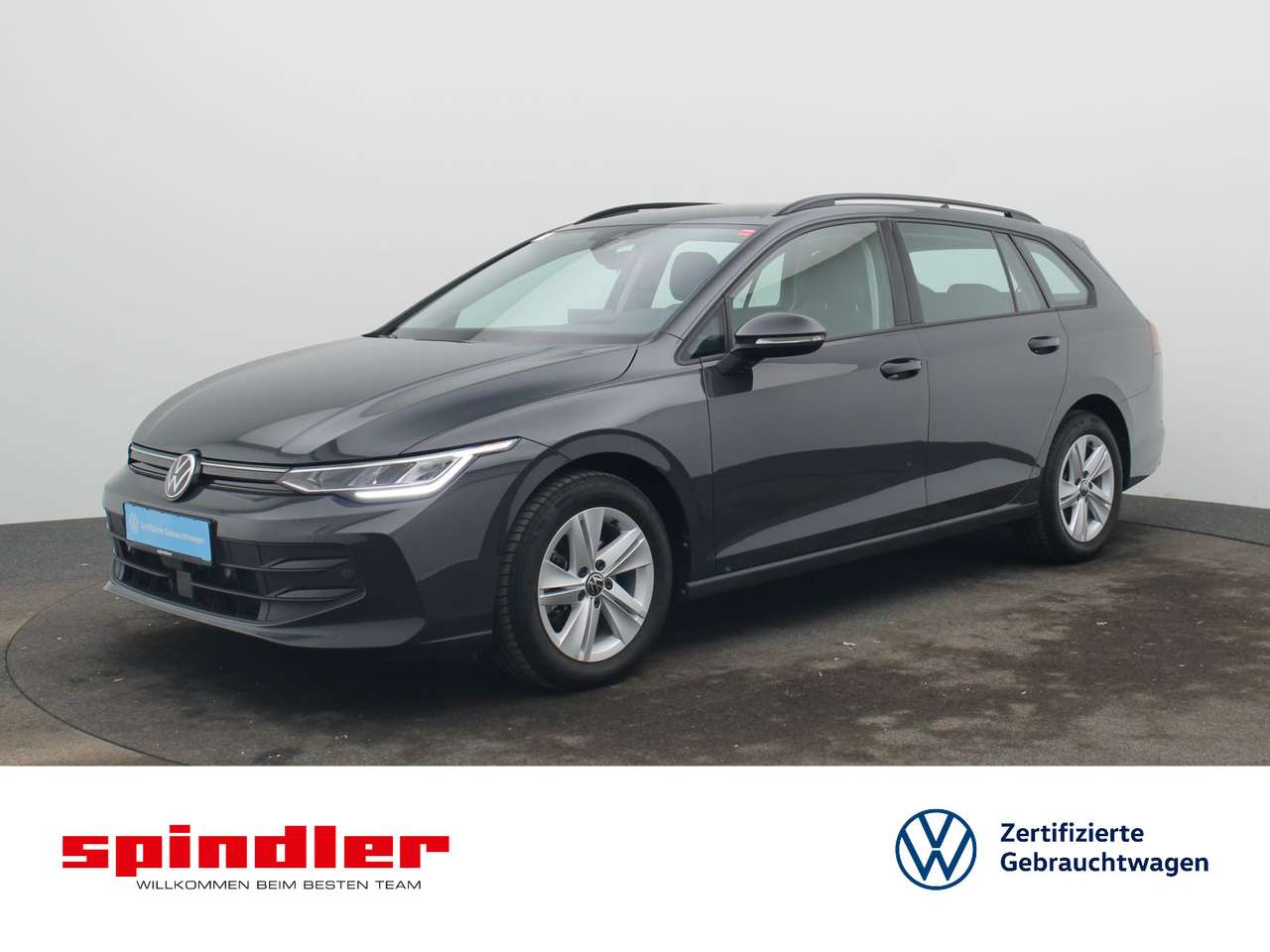 Volkswagen Golf Variant 2025 — Life 1.5 TSI / CarPlay, HuD, LED