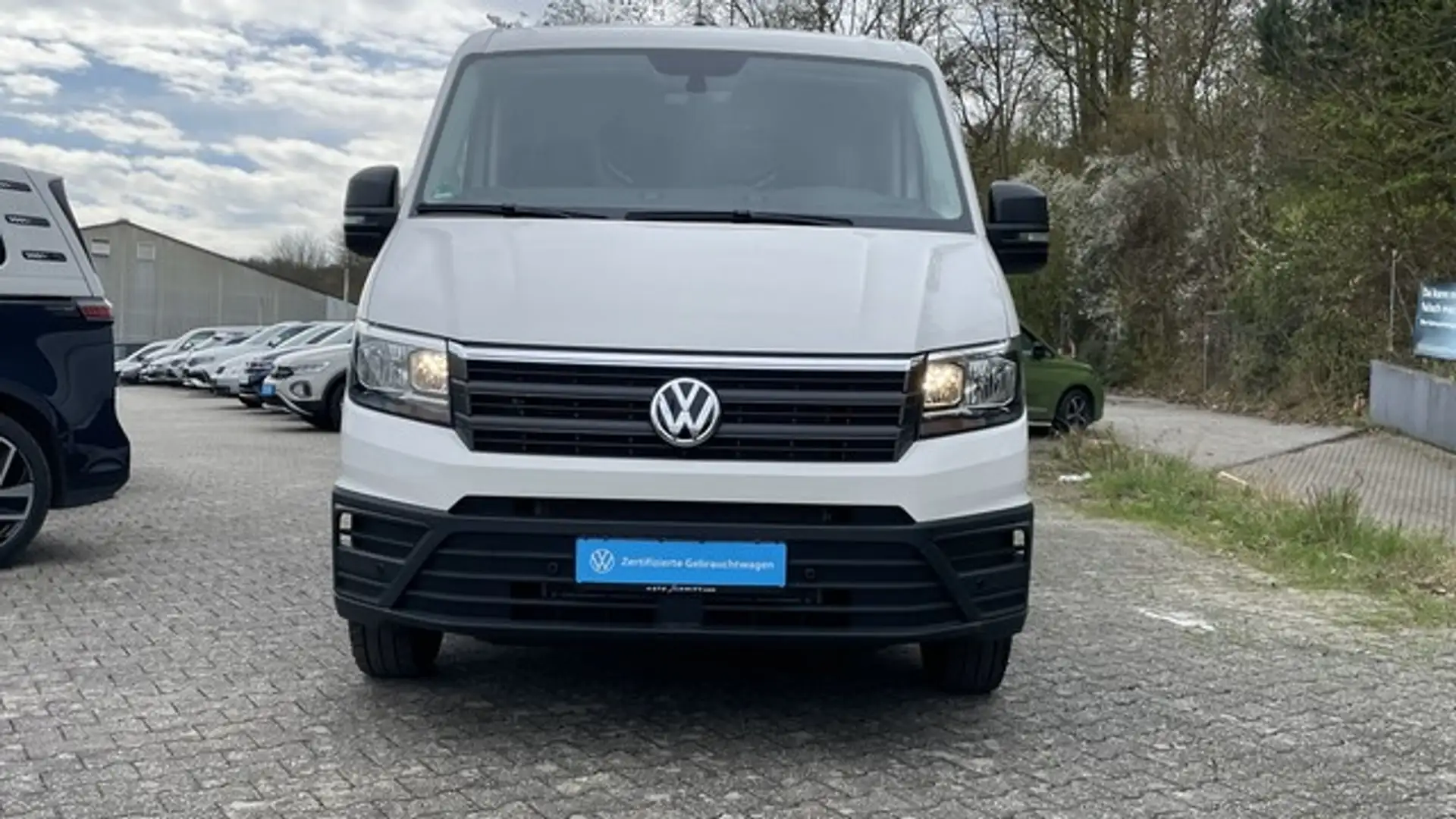 Volkswagen Crafter 35 2.0 TDI MR AHK+KAMERA+scheckheftgepflegt Beyaz - 2