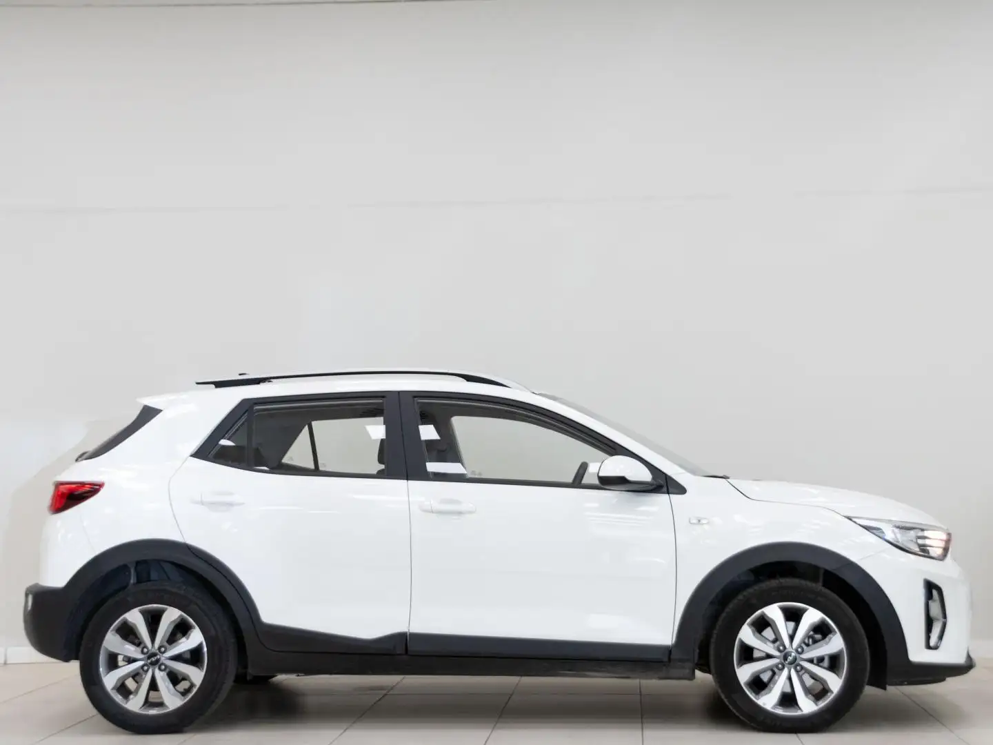 Kia Stonic 1.0 T-GDi MHEV Concept 100 Blanco - 2