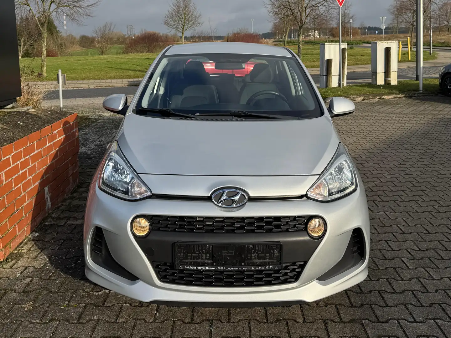 Hyundai i10 Trend Argento - 2