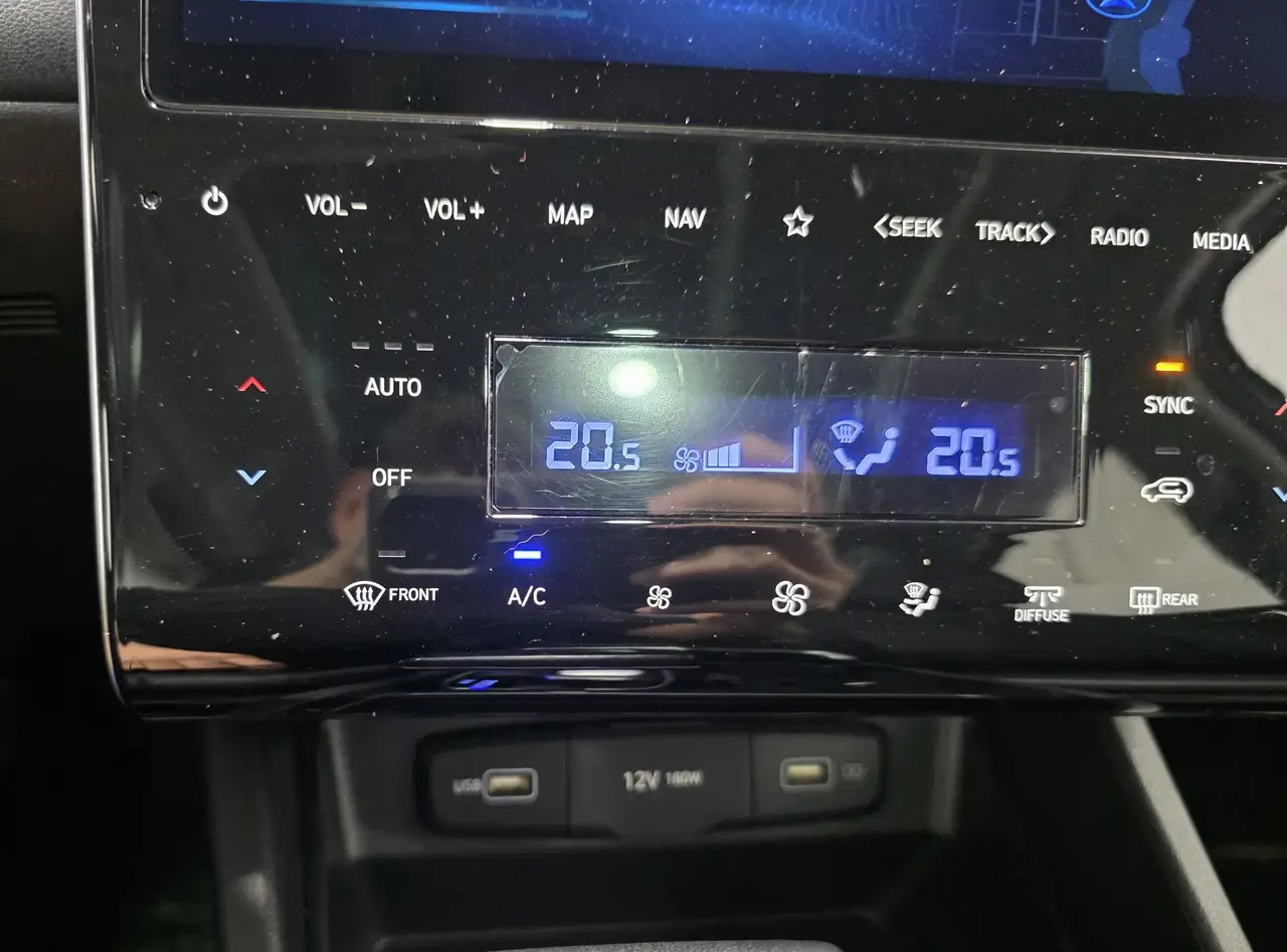 Hyundai TUCSON снимка Hyundai TUCSON