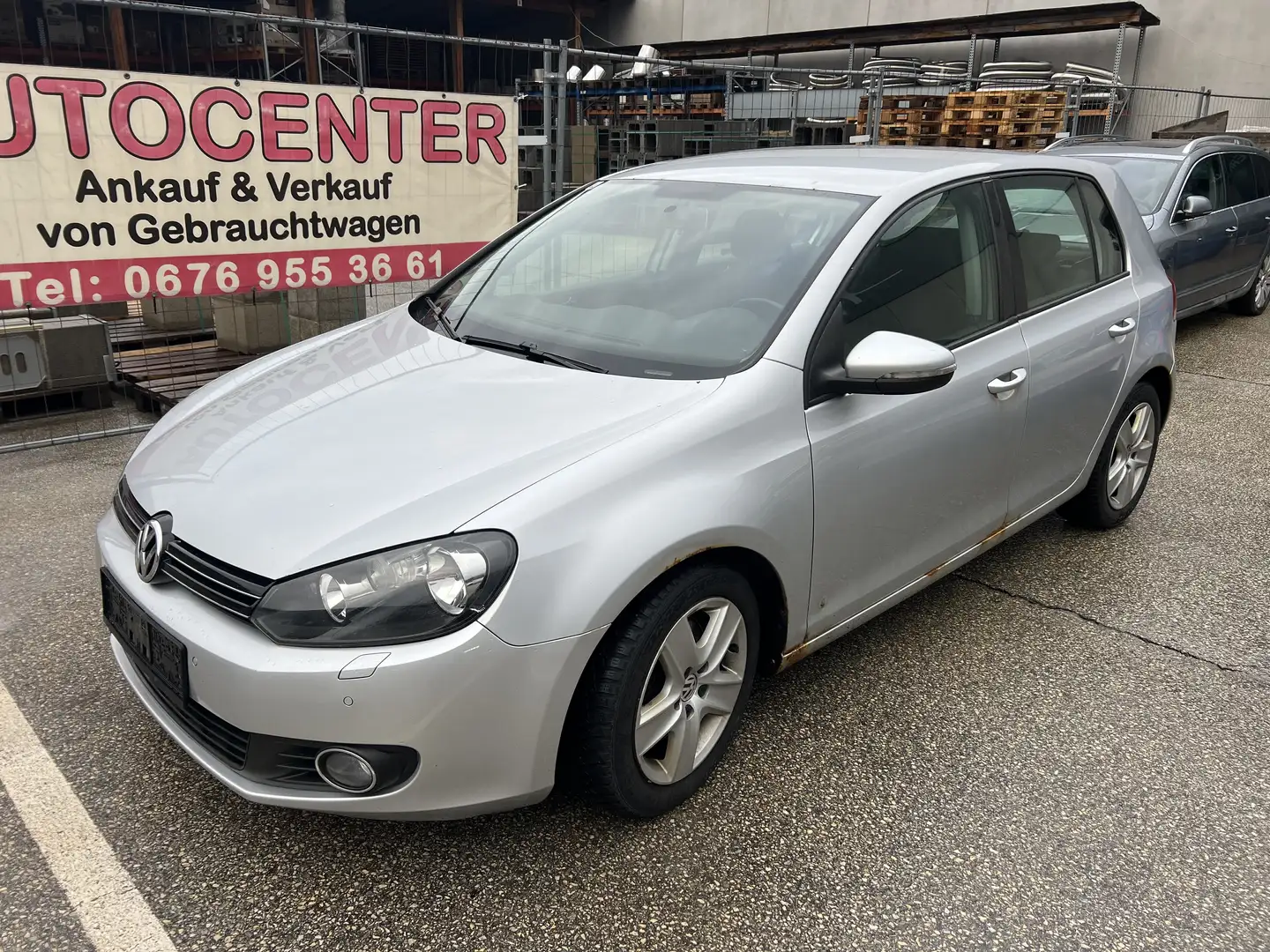 Volkswagen Golf Comfortline 2,0 4MOTION TDI DPF - 1