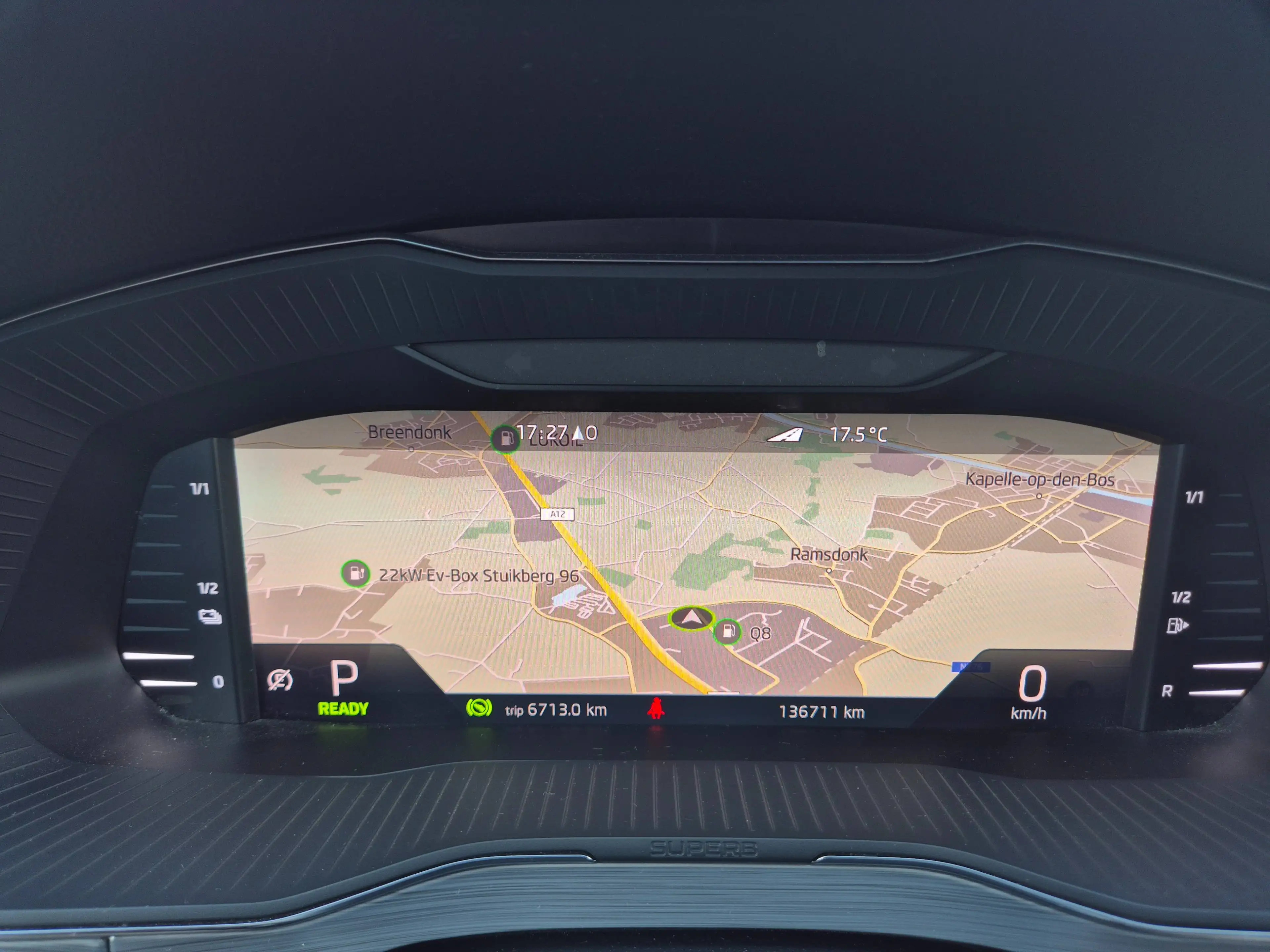 Skoda Superb 1.4 TSI IV // PHEV HYBRID // DSG // 2022 ! — photo 13