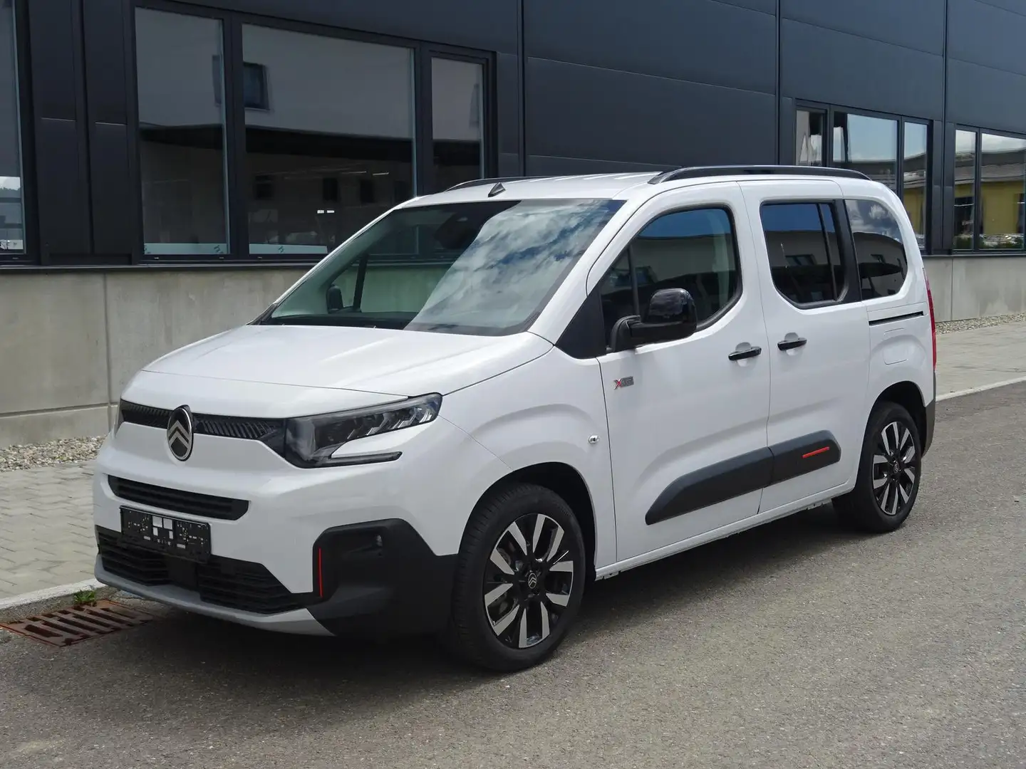 Citroen Berlingo Plus M XTR /APP/PDC/KAMERA/ALU Wit - 2