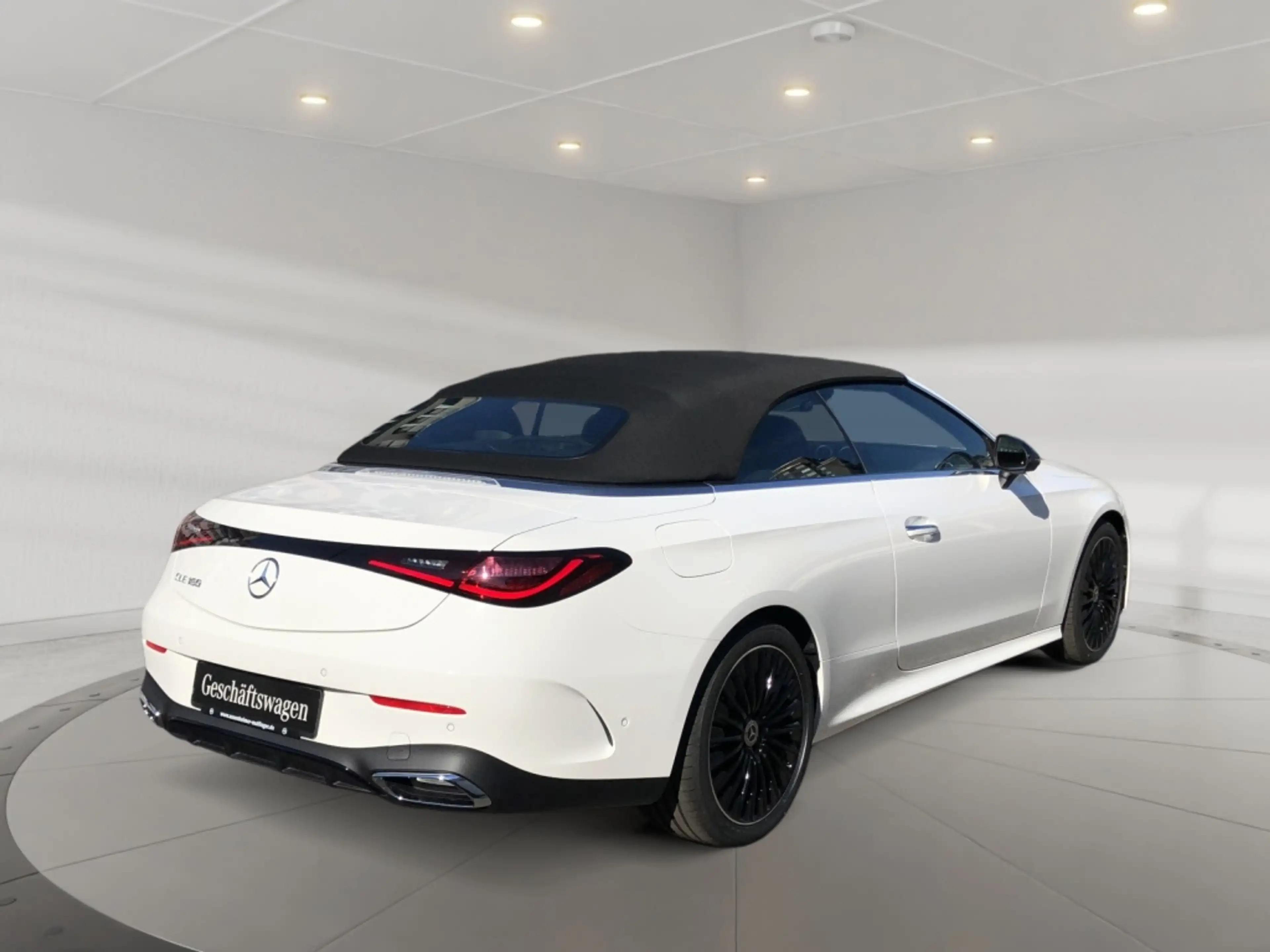 Mercedes-Benz CLE 180 Cabrio AMG AMG+ILS+MBUX+Night+Wide+360 — photo 5