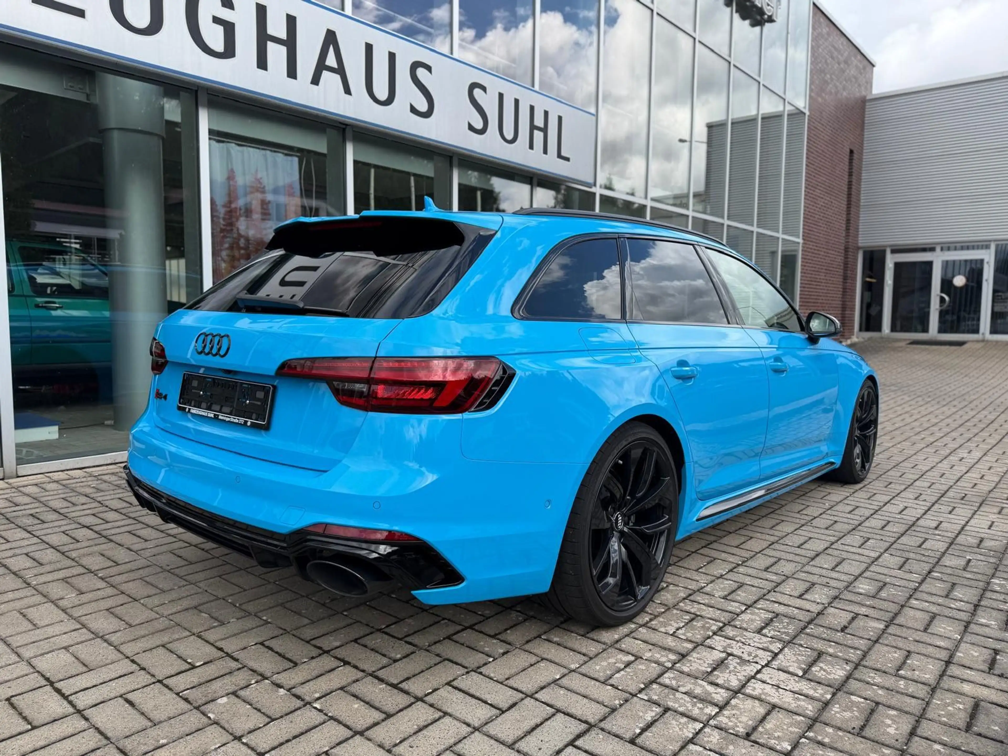 Audi RS4 Rivera Blau Keramik 20 Zoll — photo 3