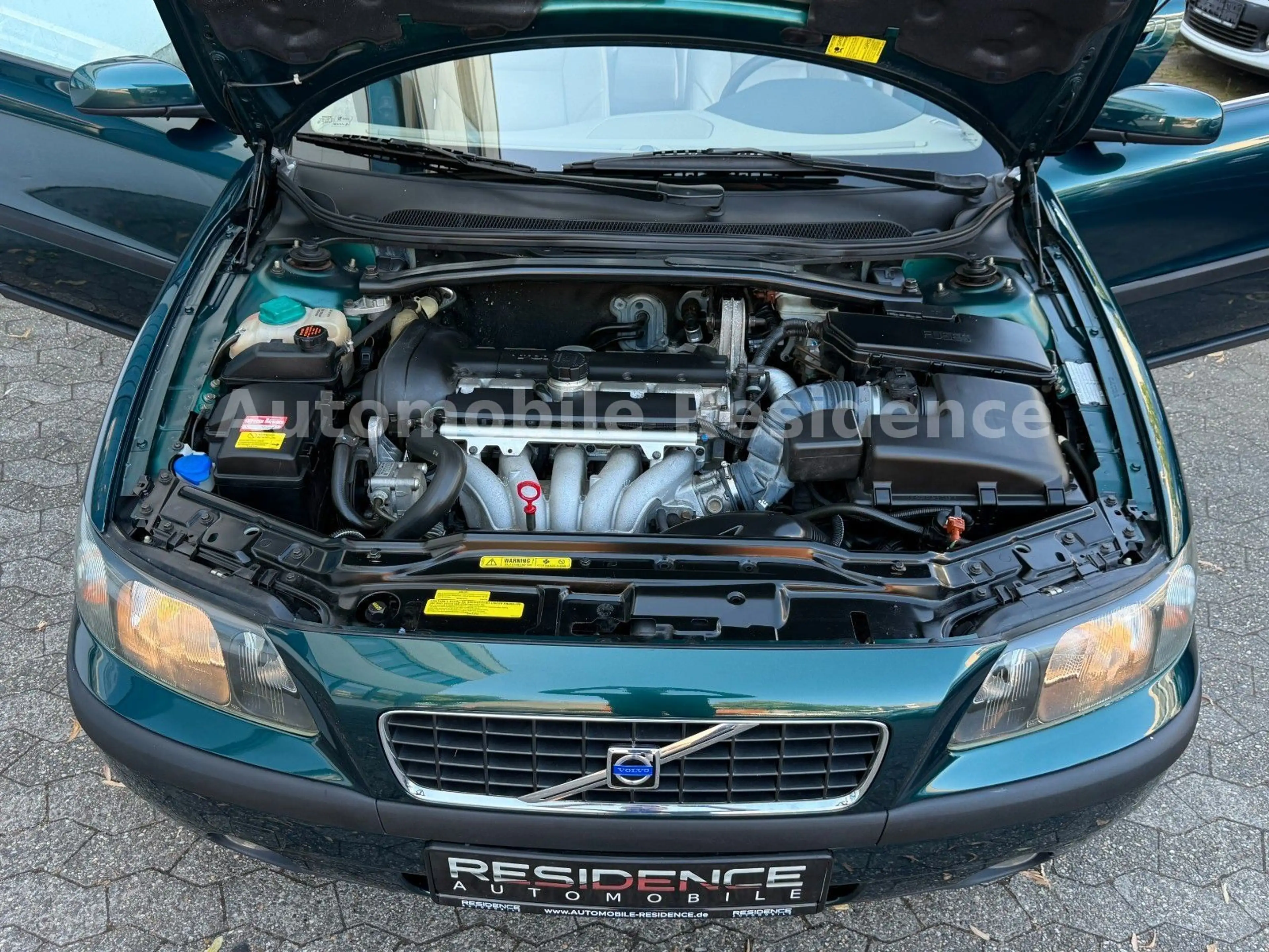 Volvo S60 2.4 AUT.*LEDER*PDC*MFL*SHZ*TEMP*1HD*TOP*EU4 — photo 12
