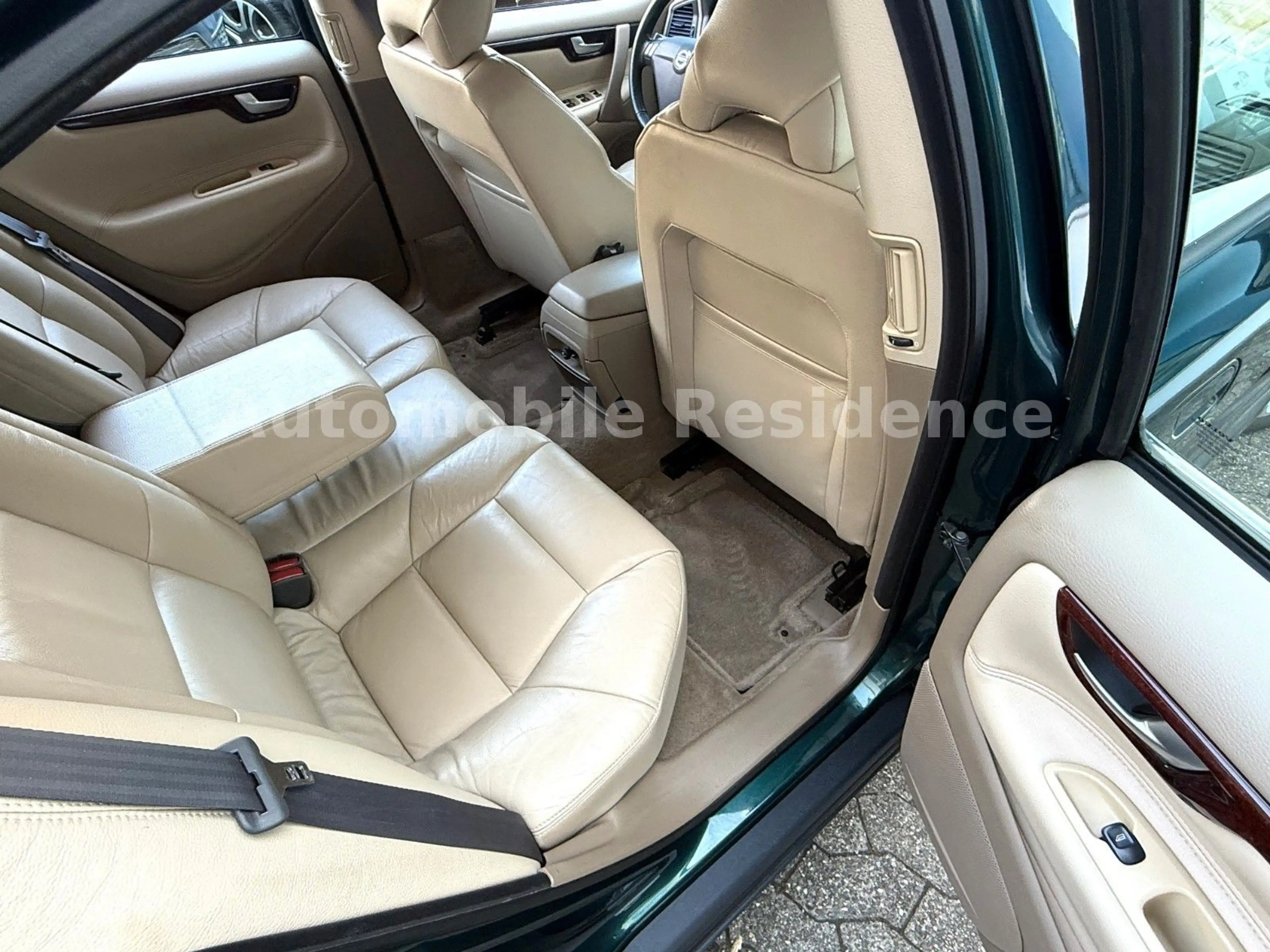 Volvo S60 2.4 AUT.*LEDER*PDC*MFL*SHZ*TEMP*1HD*TOP*EU4 — photo 10