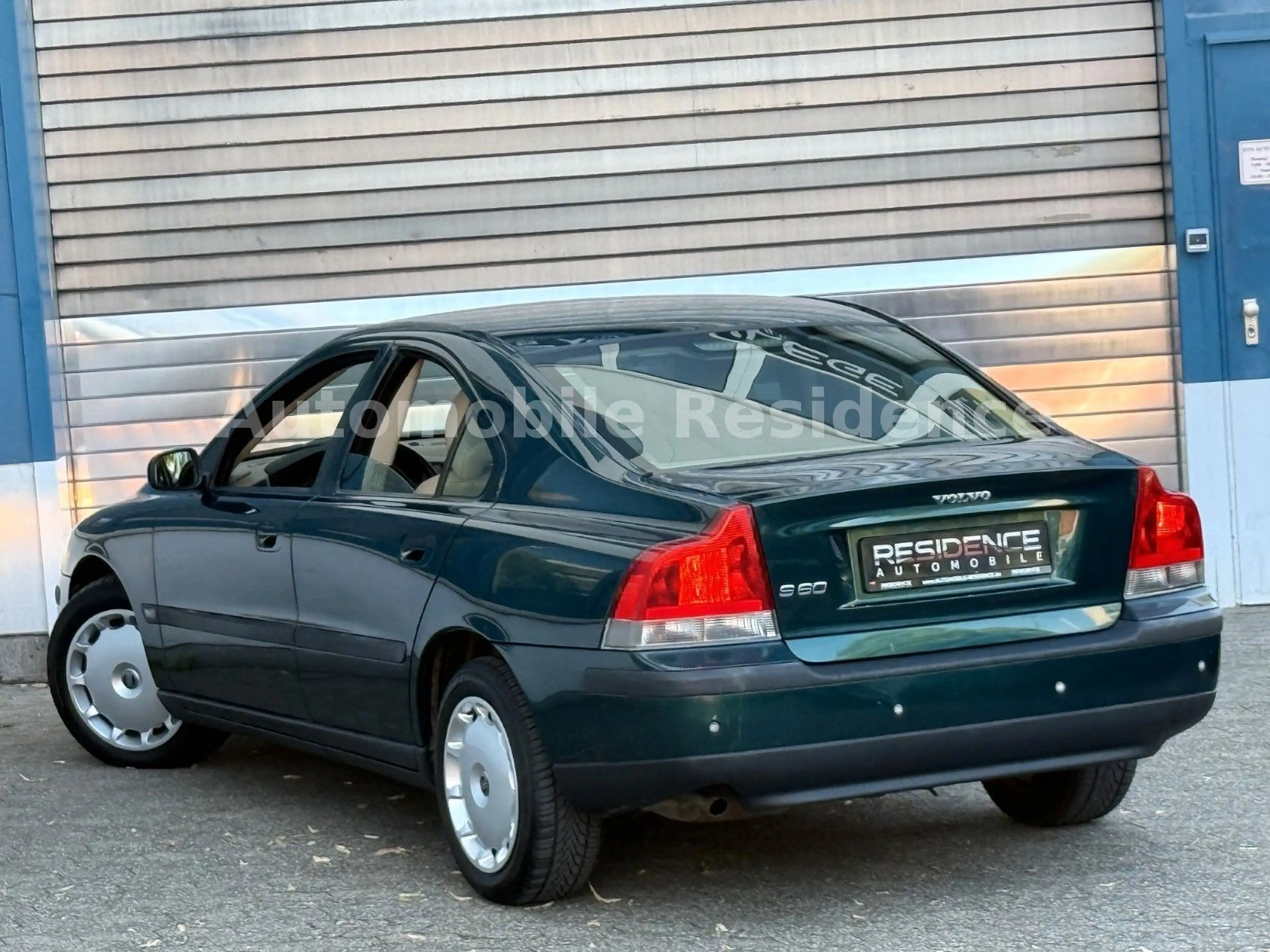 Volvo S60 2.4 AUT.*LEDER*PDC*MFL*SHZ*TEMP*1HD*TOP*EU4 — photo 5