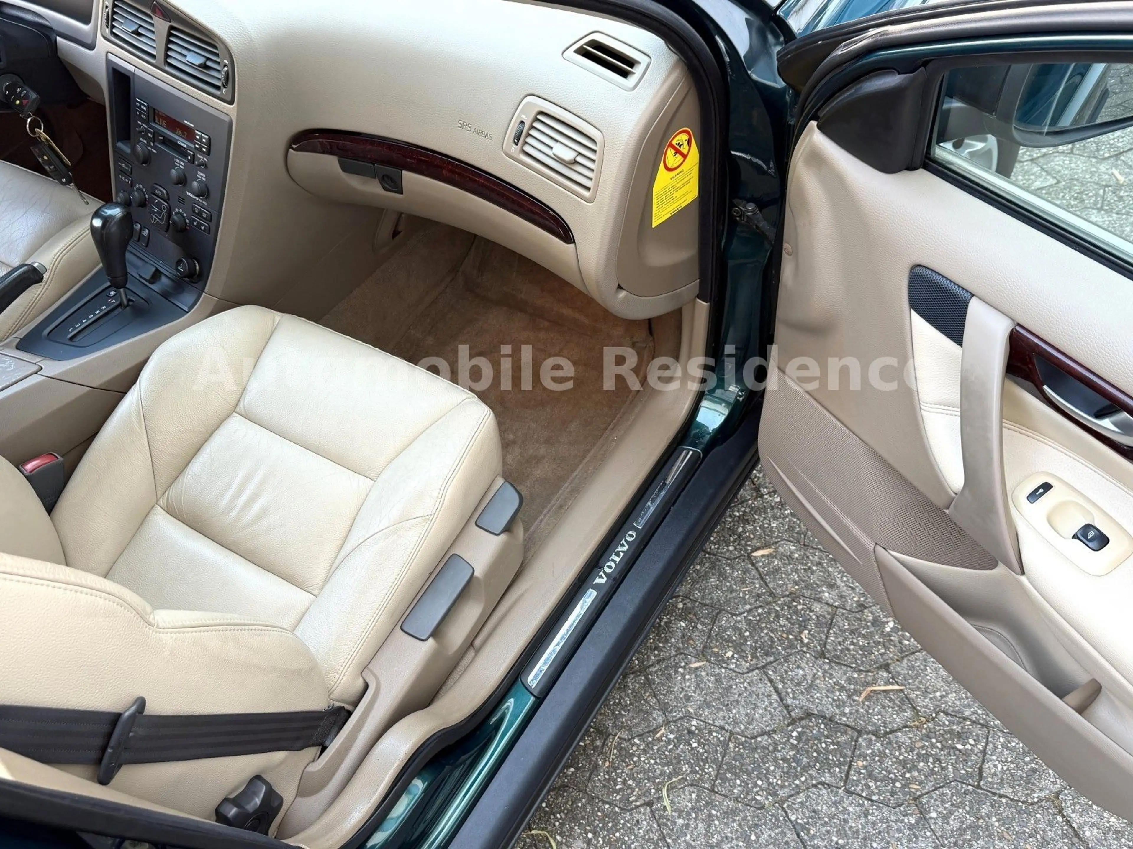 Volvo S60 2.4 AUT.*LEDER*PDC*MFL*SHZ*TEMP*1HD*TOP*EU4 — photo 8