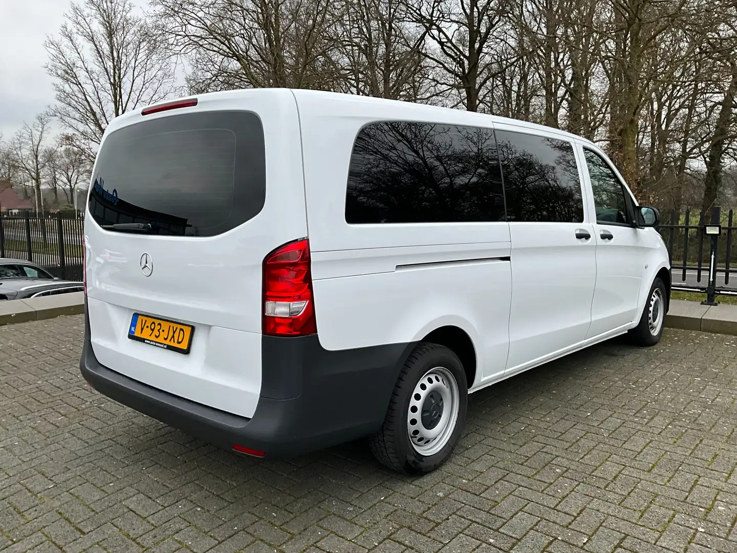 Mercedes-Benz Vito 114 CDi Dubbele Cabine XXL 5-p Dubbelcabine Wit - 2