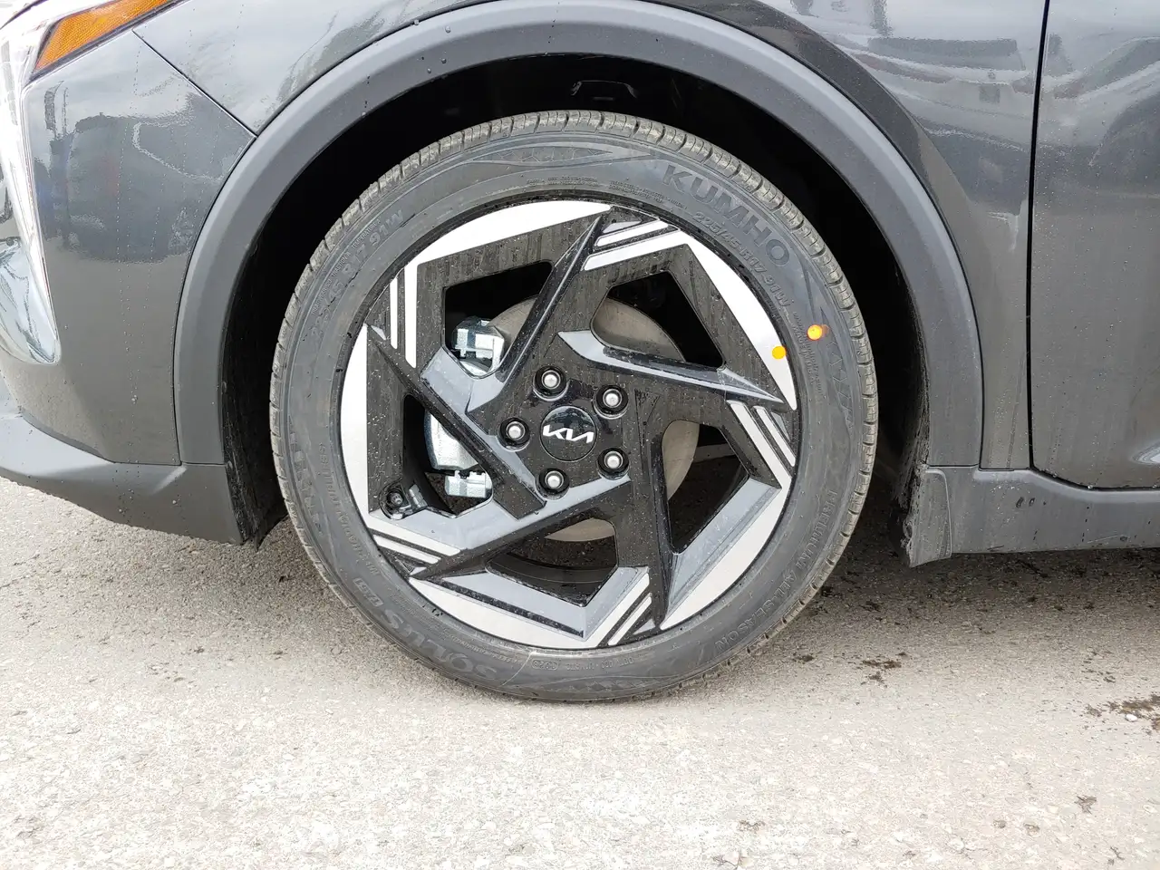 Kia K4 снимка Kia K4