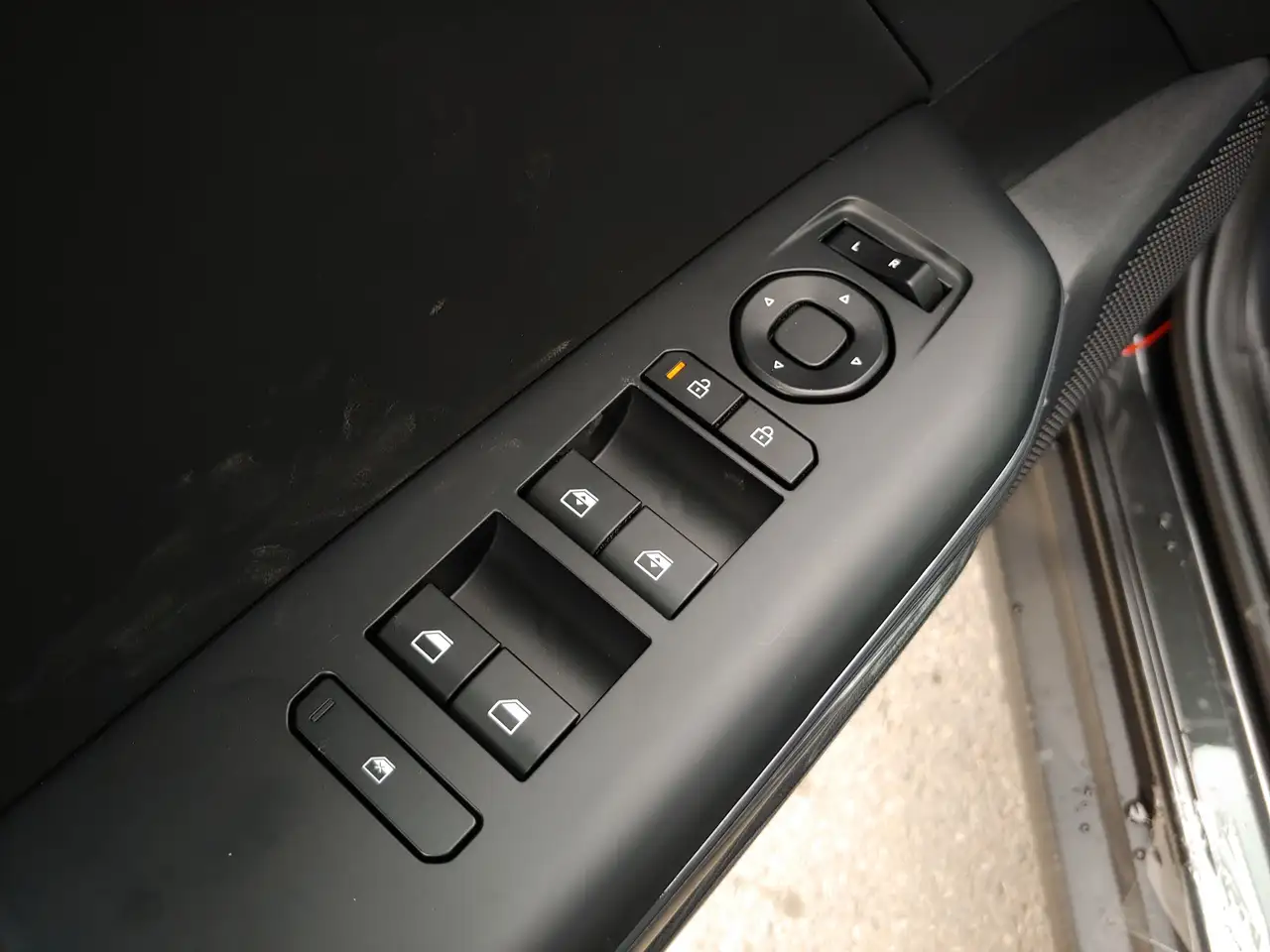 Kia K4 снимка Kia K4