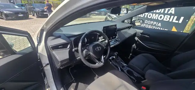 Toyota Corolla view 10