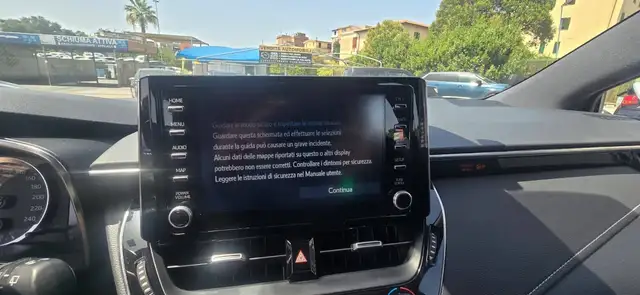 Toyota Corolla view 12
