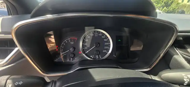 Toyota Corolla view 15