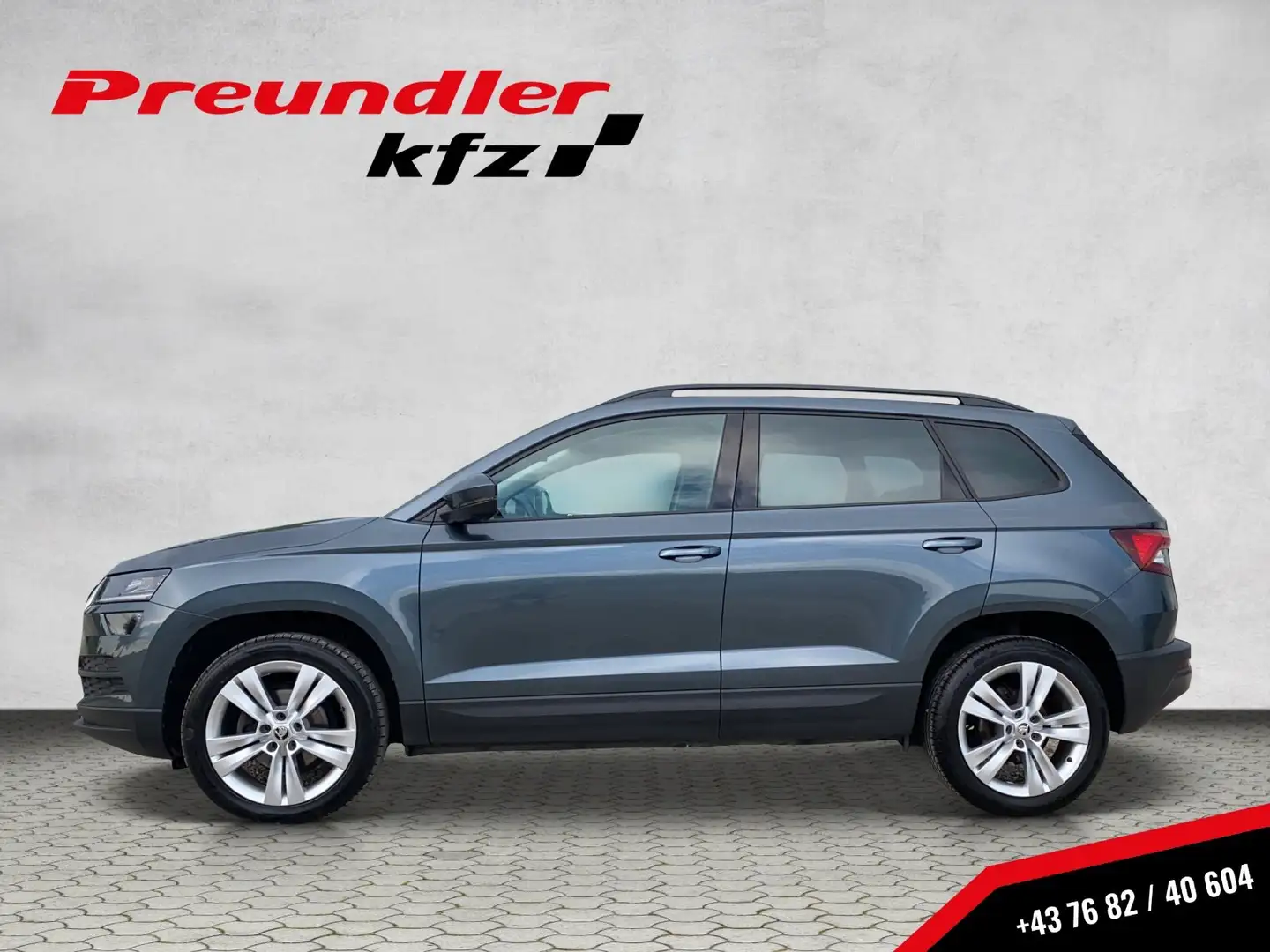 Skoda Karoq Style Grau - 2
