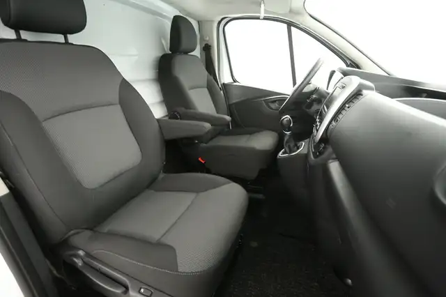 Renault Trafic view 10