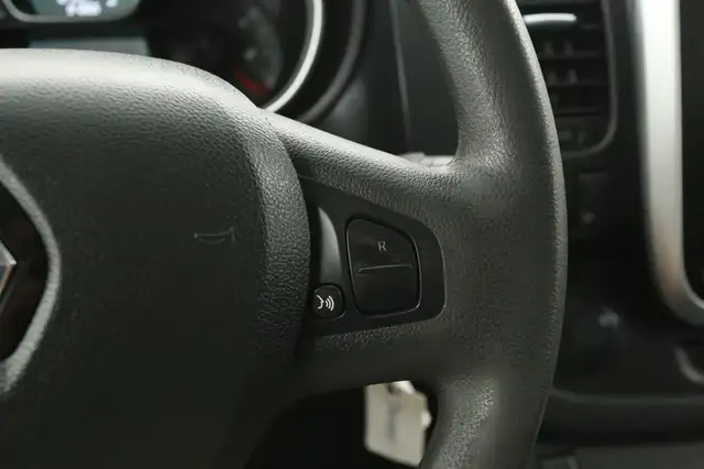 Renault Trafic view 17