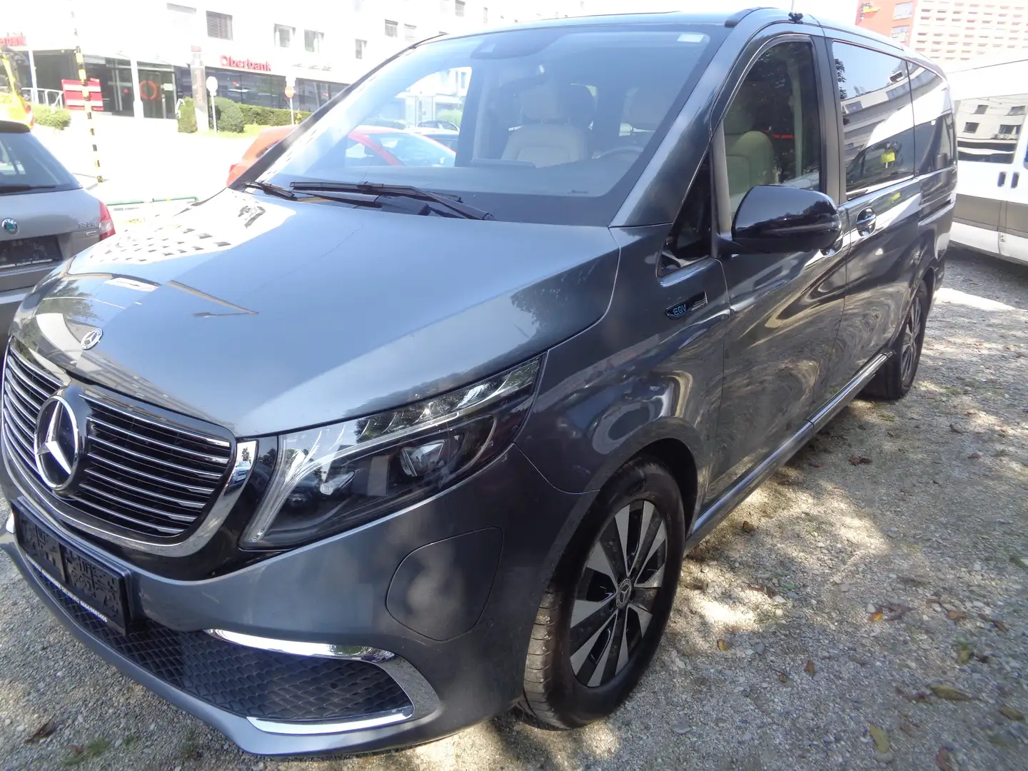 Mercedes-Benz EQV 300 Kombi lang 100kWh Чёрный - 1