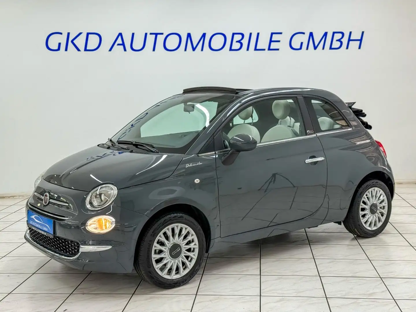 Fiat 500C DolceVita*PDC*CarPlay&AndroidAuto*DAB+* Gris - 1
