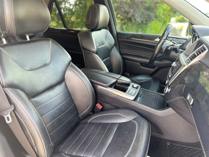 Mercedes-Benz ML 350 BlueTec 4Matic*AMG Line*AHK*Pano*Night* — photo 15