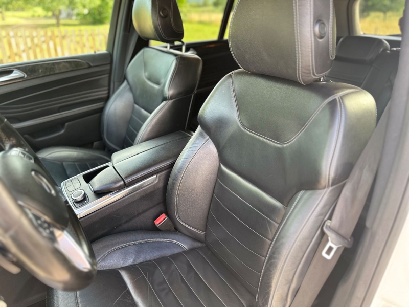 Mercedes-Benz ML 350 BlueTec 4Matic*AMG Line*AHK*Pano*Night* — photo 11