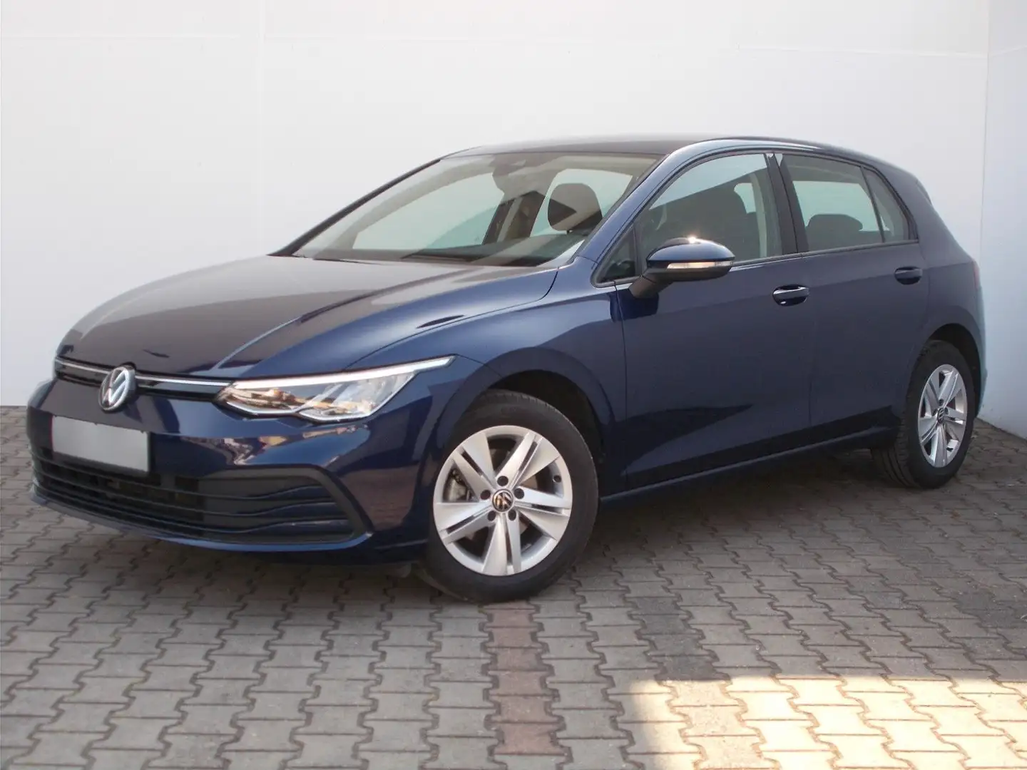 Volkswagen Golf VIII Lim. Life mit vielen Extras !!! Bleu - 2