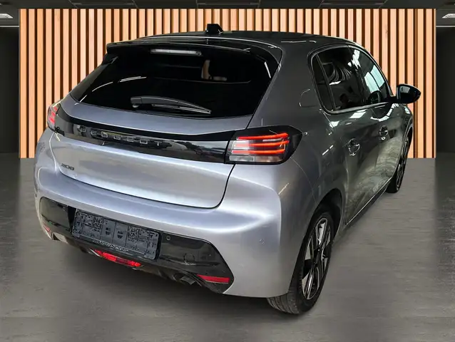 Peugeot 208 view 21