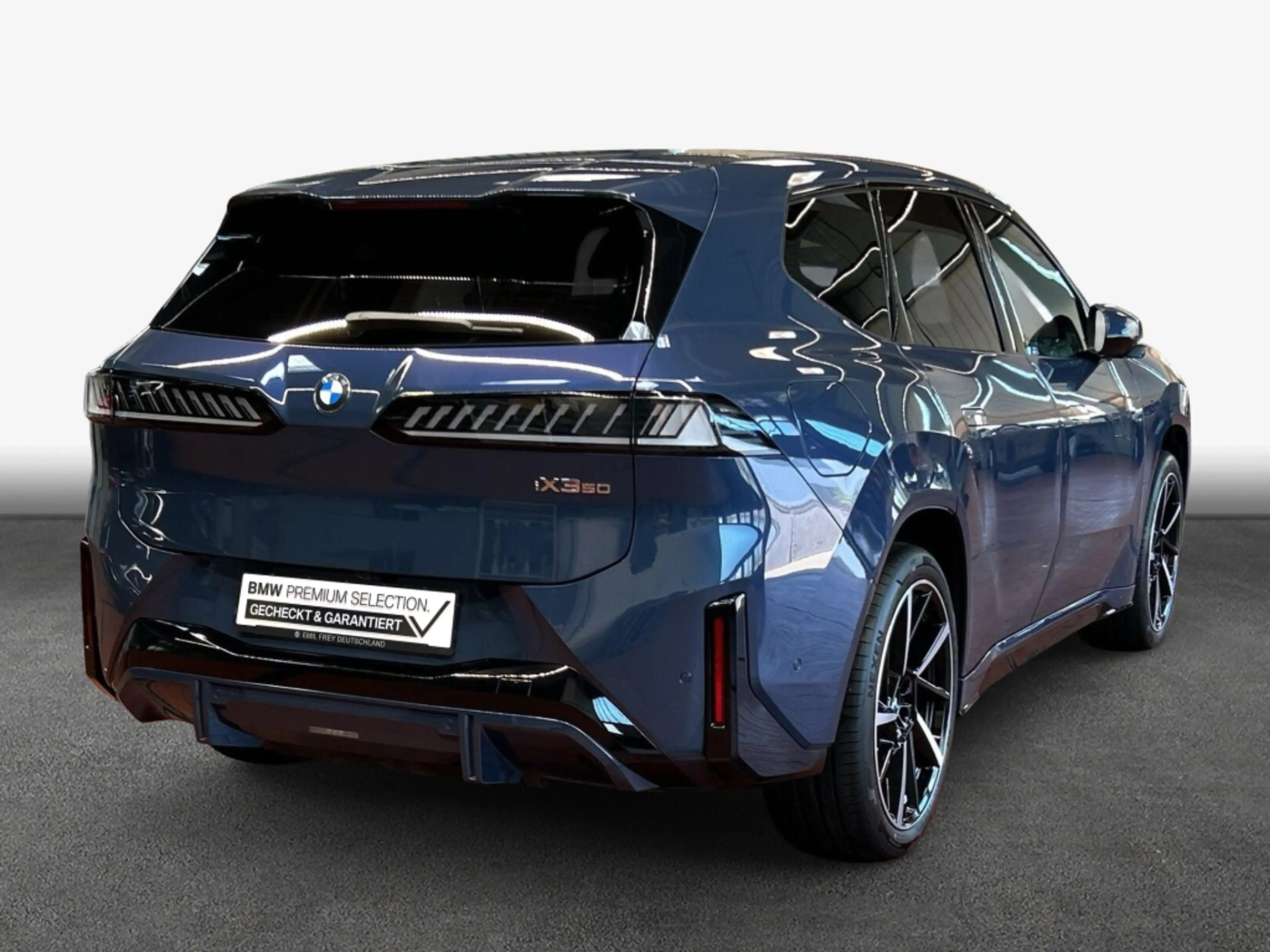BMW iX3 50 xDrive M-Paket AHK Pano HeadUp H&K — photo 2