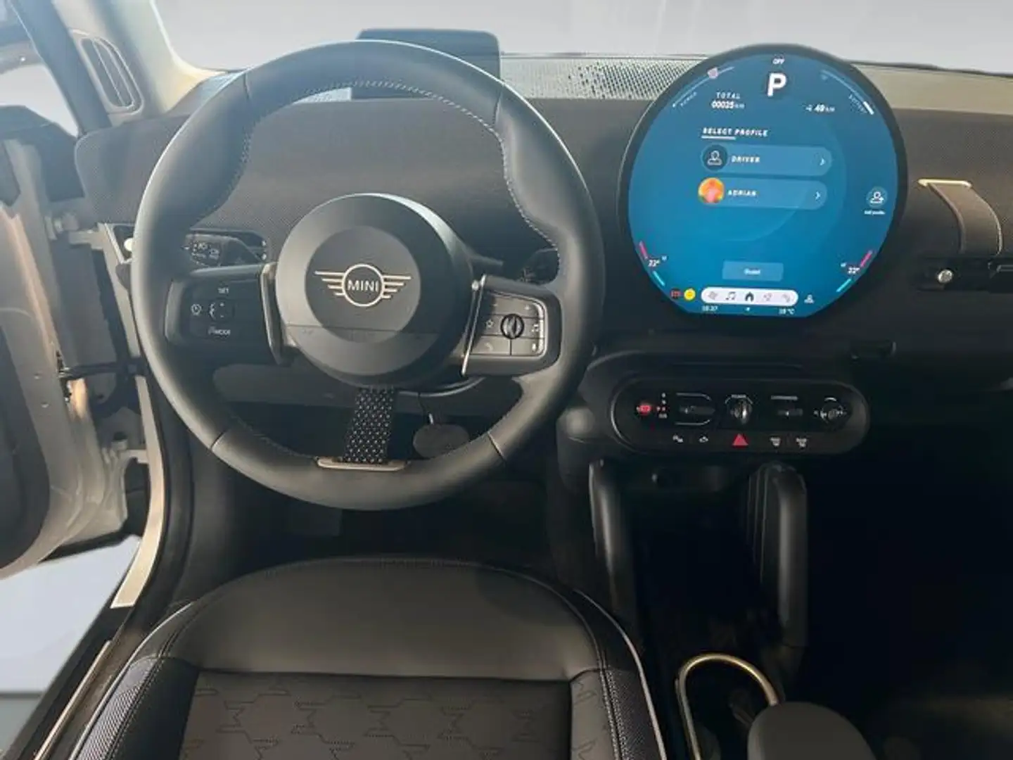 MINI Cooper E Essential Weiß - 2