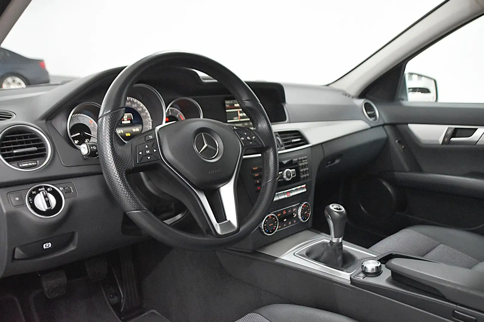 Mercedes-Benz C 200 T CDI AVANTGARDE*AUS 2 HAND*TOP-ZUSTAND* Grau - 2