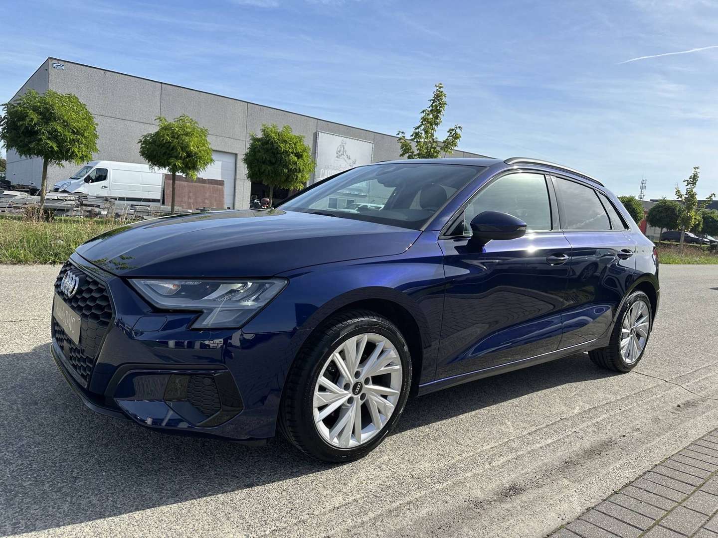Audi A3 nuo 351 €/ mėn Benzinas 2022m. Sedanas Automatinė