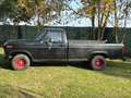 Ford F 100 Schwarz - thumbnail 1