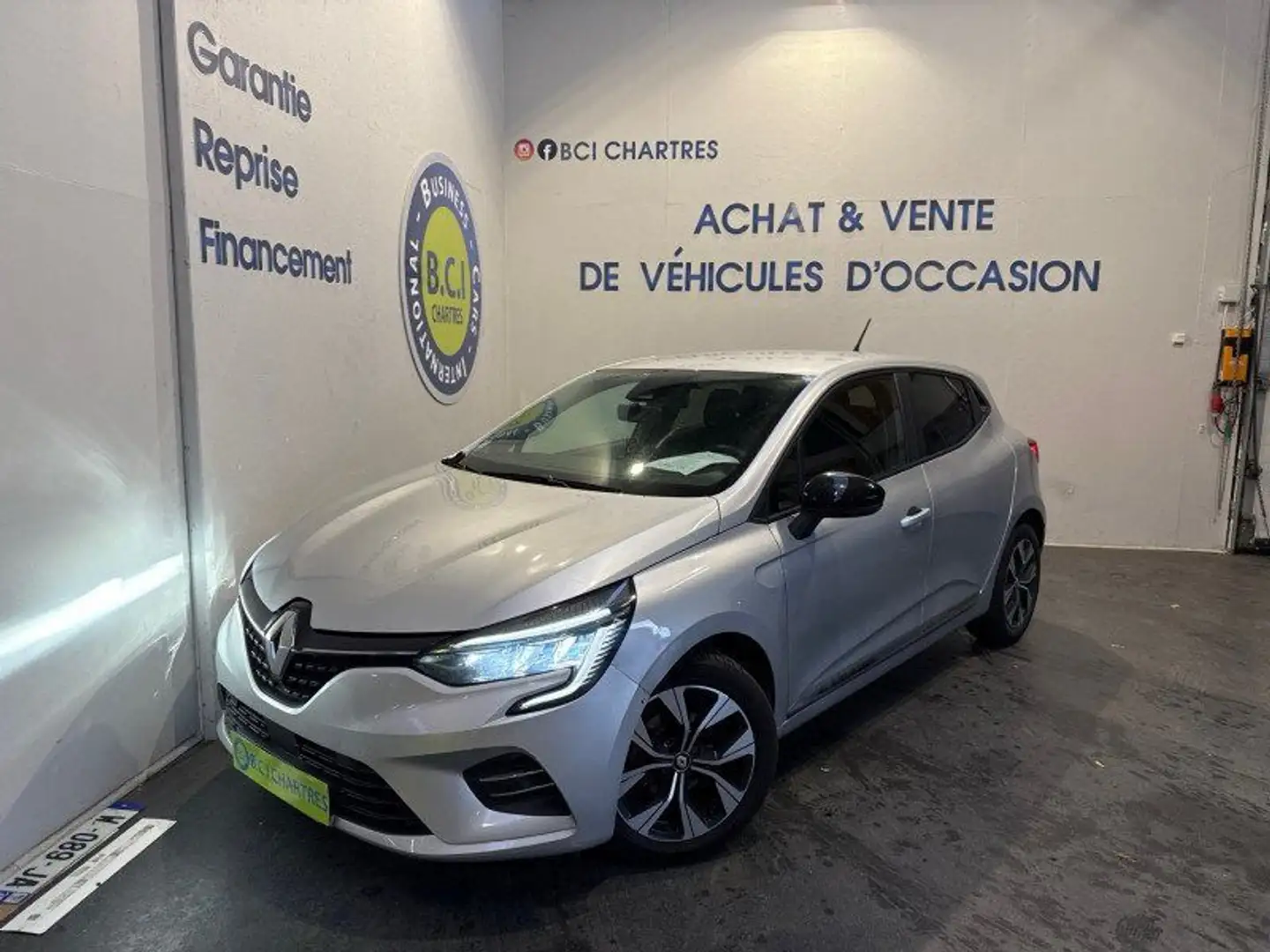 Renault Clio V 1.0 TCE 90CH EQUILIBRE Gris - 1
