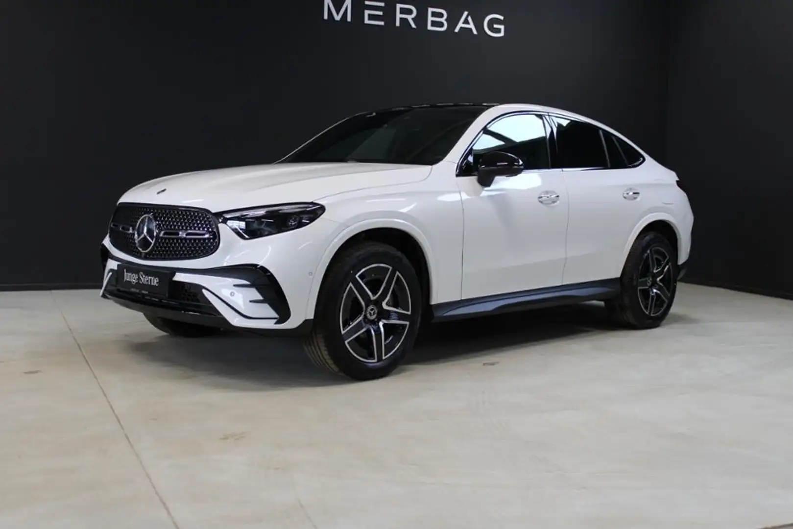 Mercedes-Benz GLC 300 e 4M *Coupé AMG Night Pano Digit 360 DC+ Weiß - 1