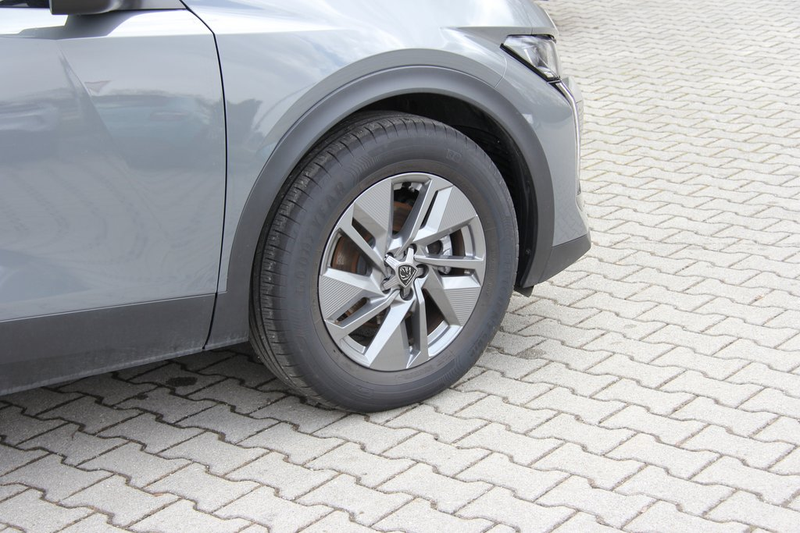 Peugeot 408 Mildd Hybrid 145PS Allure AdaptivTempomat — photo 17
