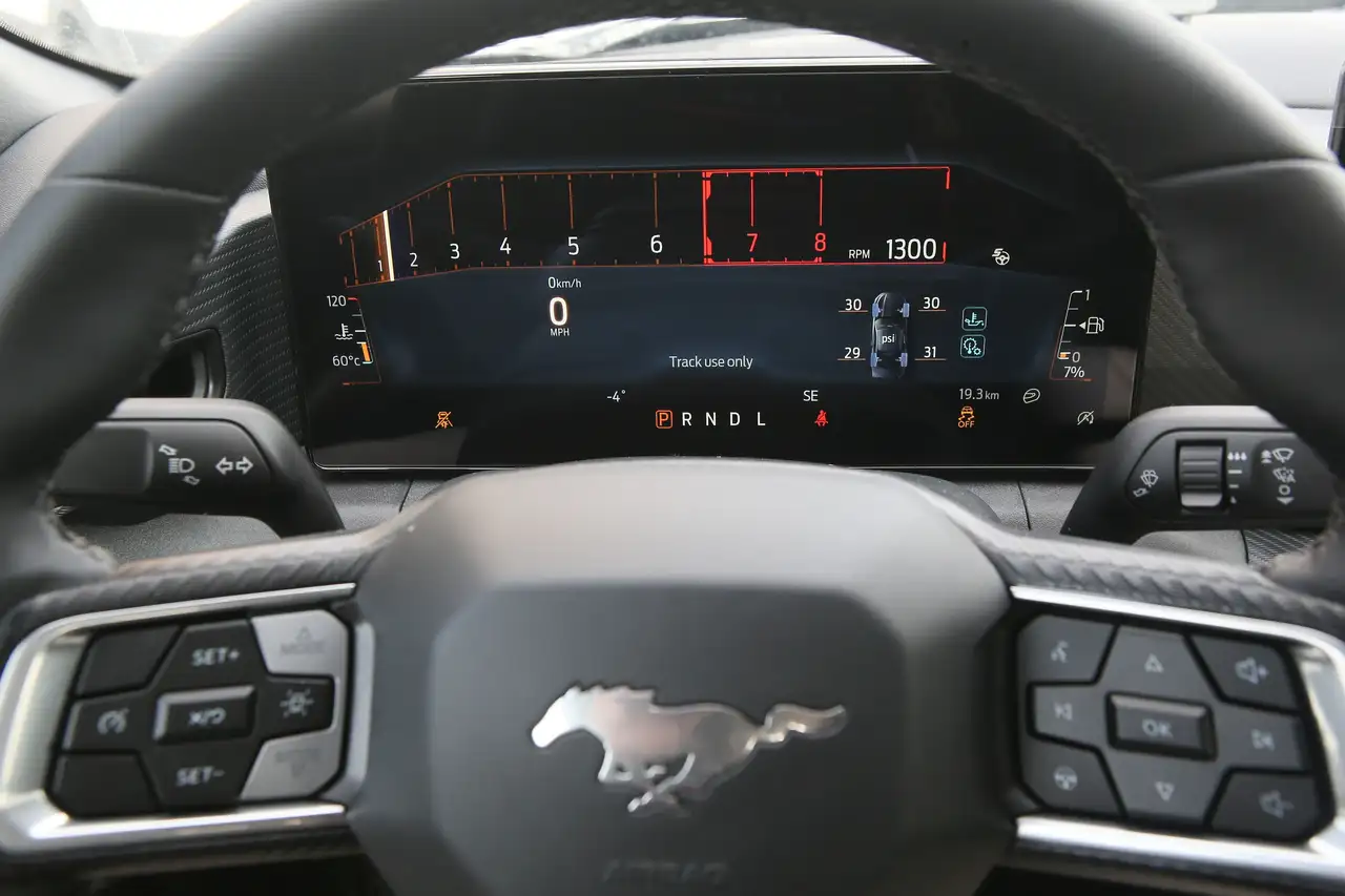 Ford Mustang снимка Ford Mustang