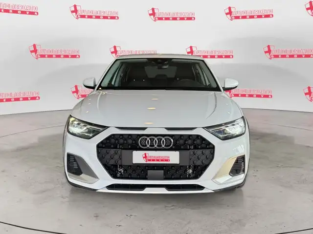 Audi A1 view 6