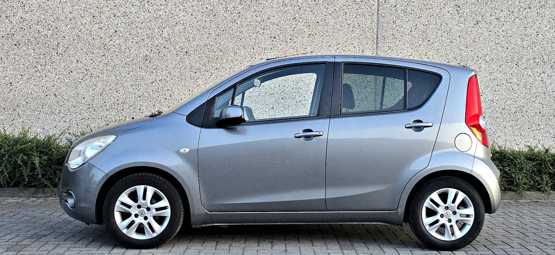 Opel Agila 1.2i Essence Euro 5 Airco Carpass 5Portes Garantie Gris - 2