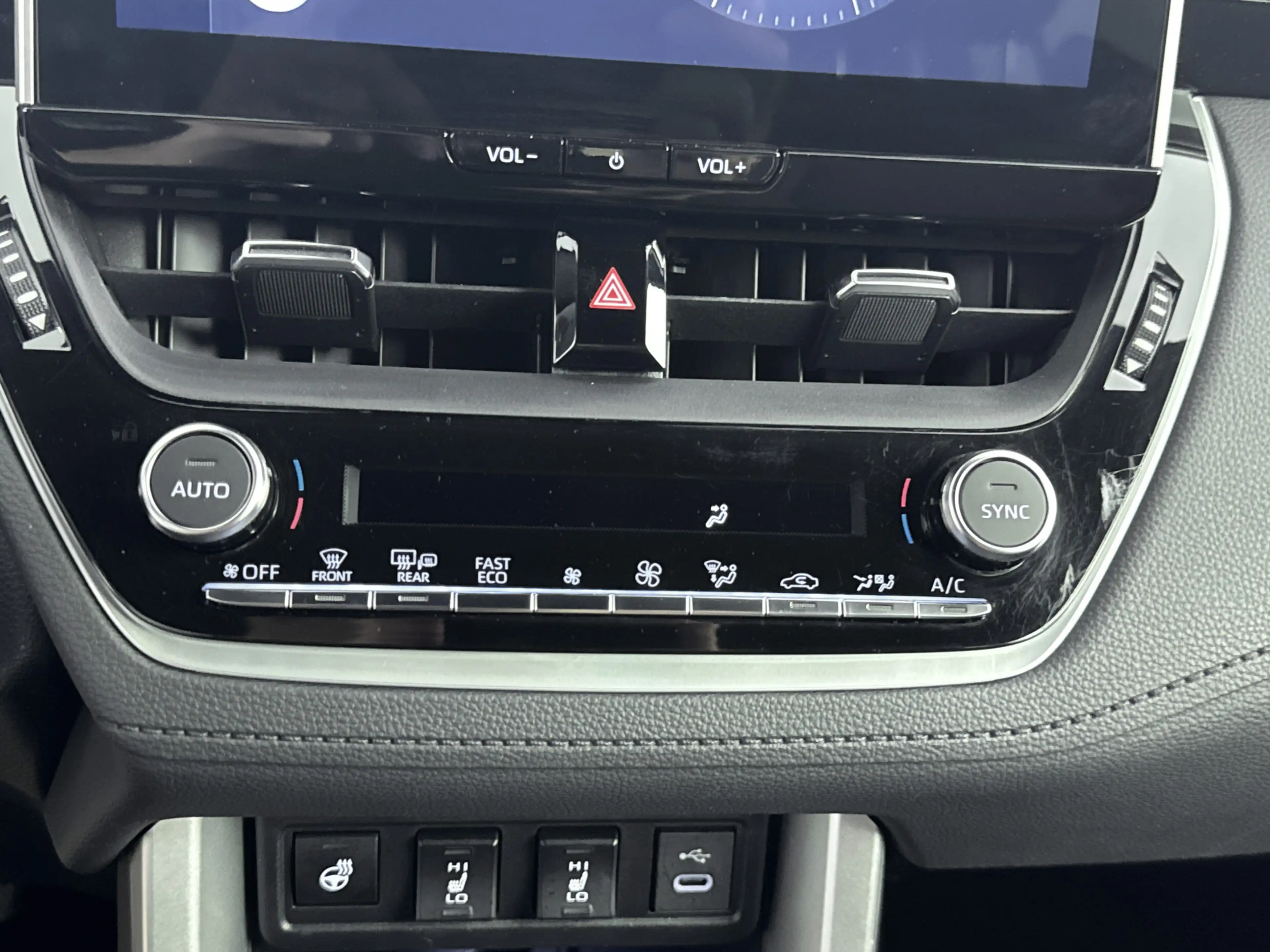 Toyota Corolla Cross Hybrid 140 Dynamic | Voorruit-Stuur-Stoelverwarmin — photo 11