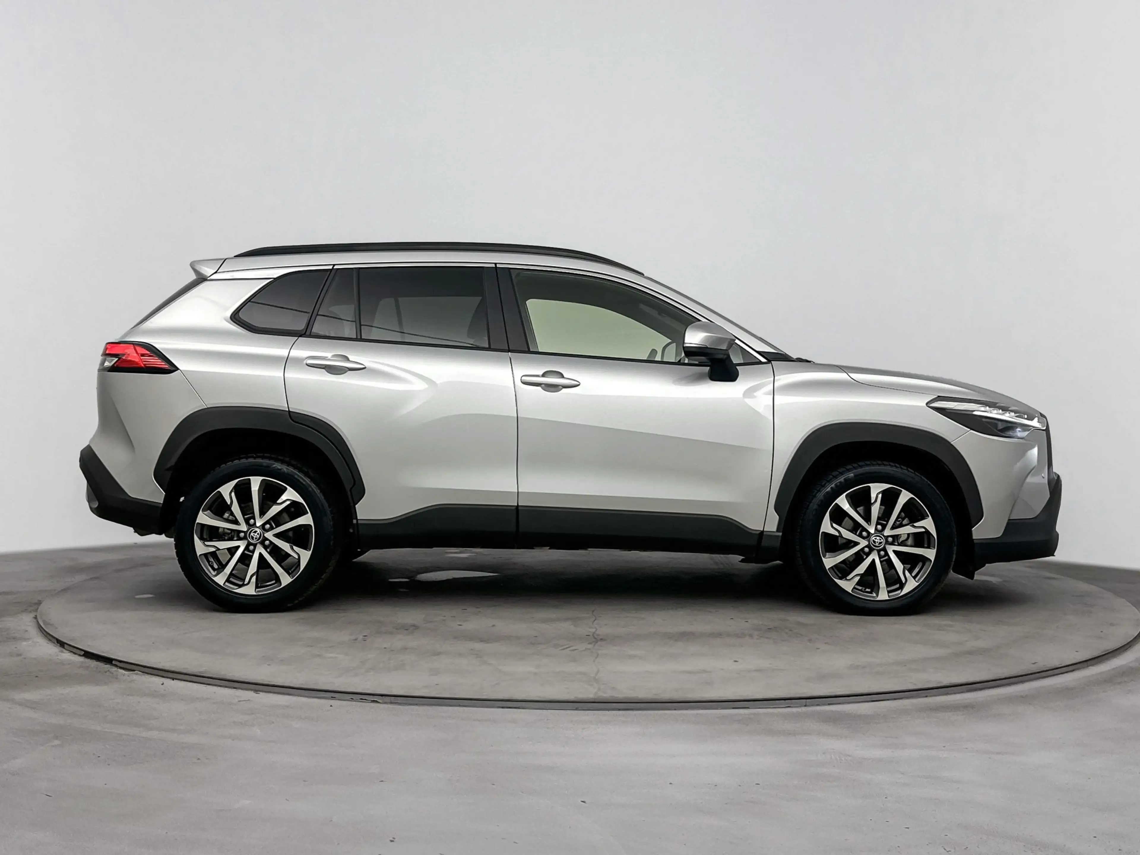 Toyota Corolla Cross Hybrid 140 Dynamic | Voorruit-Stuur-Stoelverwarmin — photo 14