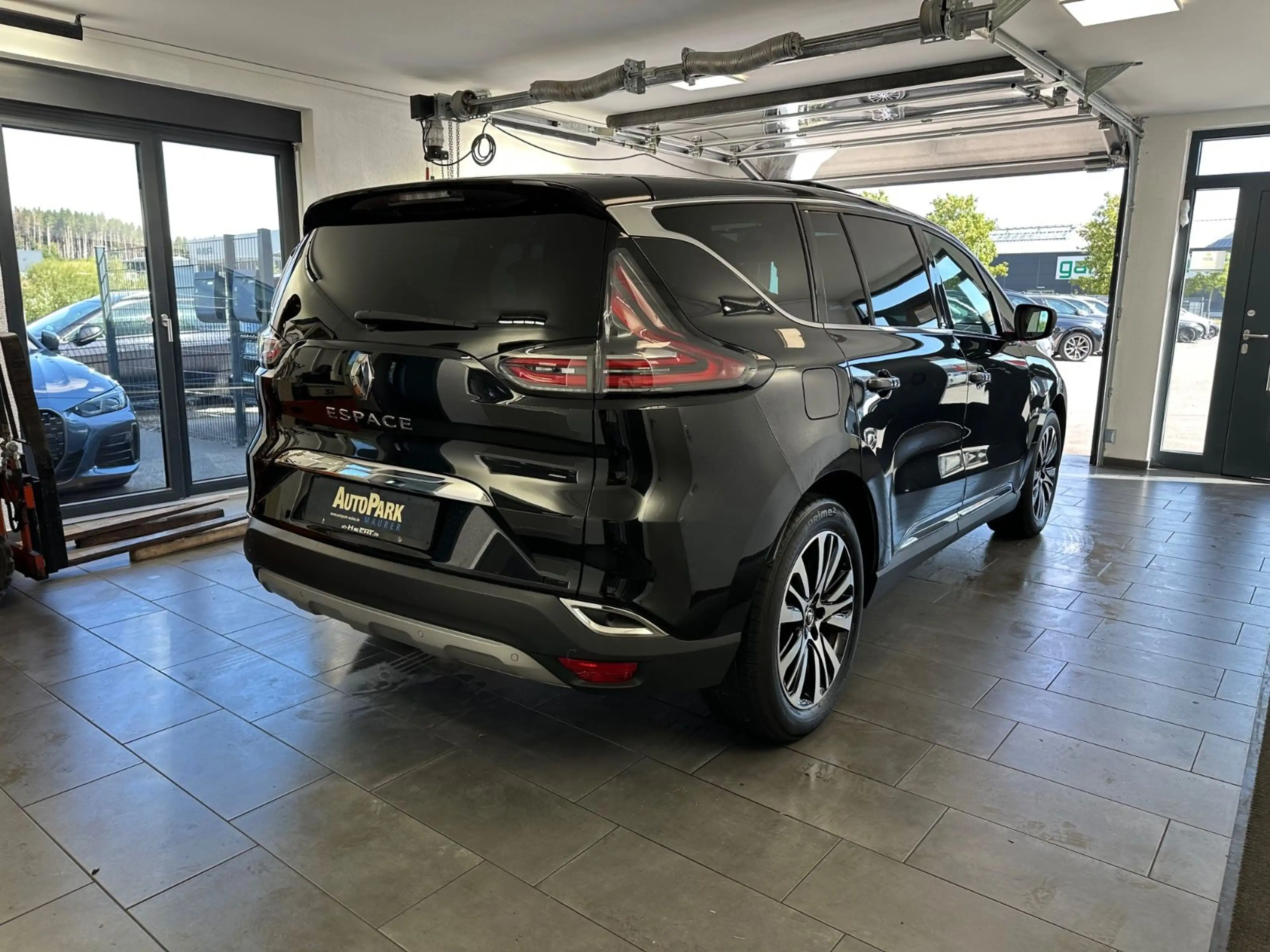 Renault Espace V Initiale Paris *7-Sitzer*Bose*Pano*LED* — photo 6