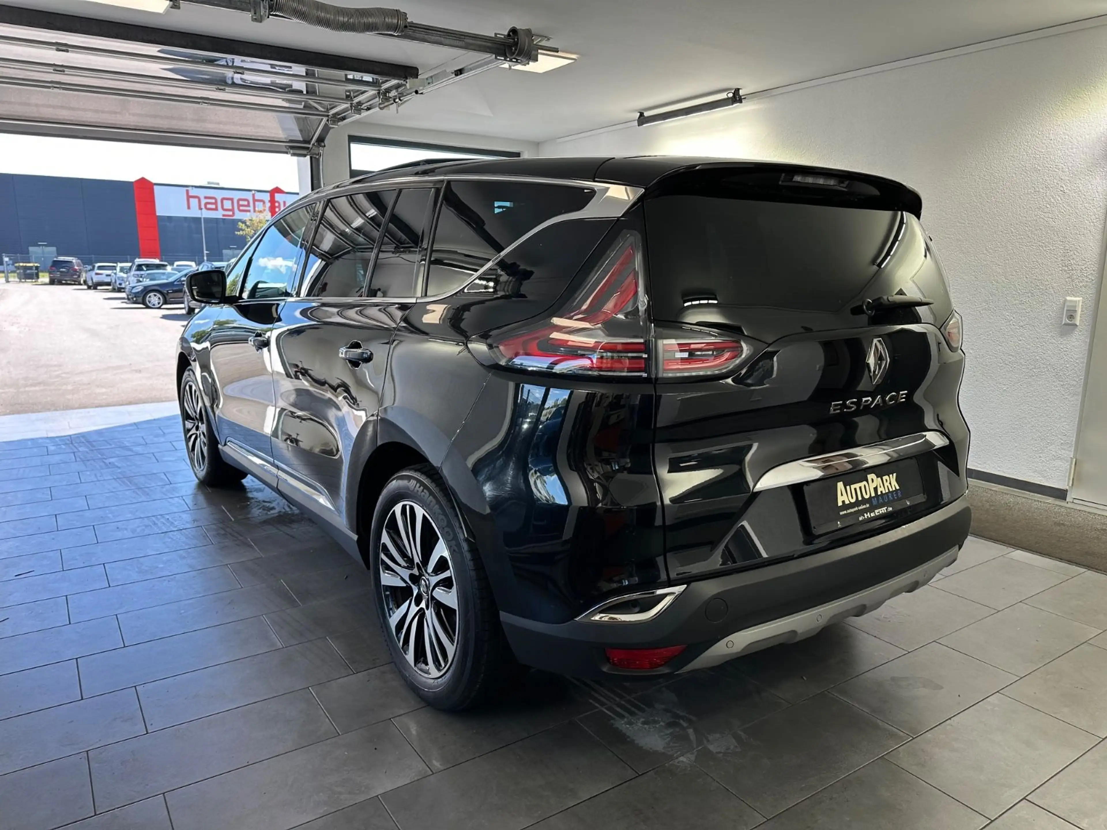 Renault Espace V Initiale Paris *7-Sitzer*Bose*Pano*LED* — photo 8