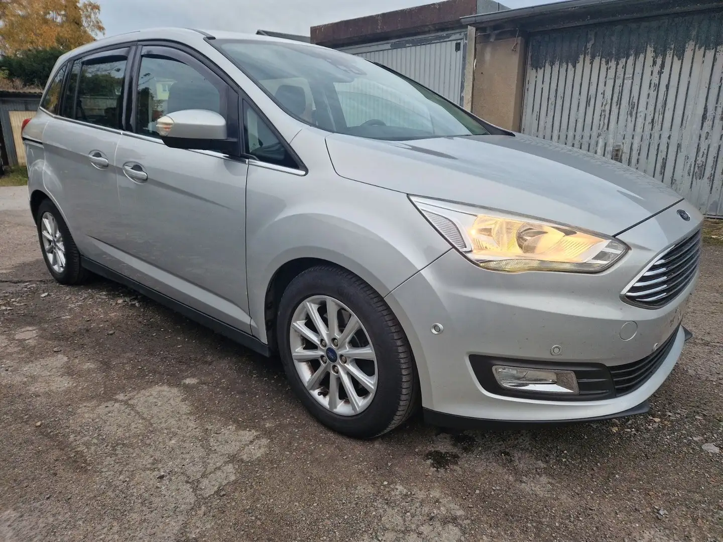 Ford Grand C-Max Premium/3Jh Garantie inkls/Inspktion Grau - 2