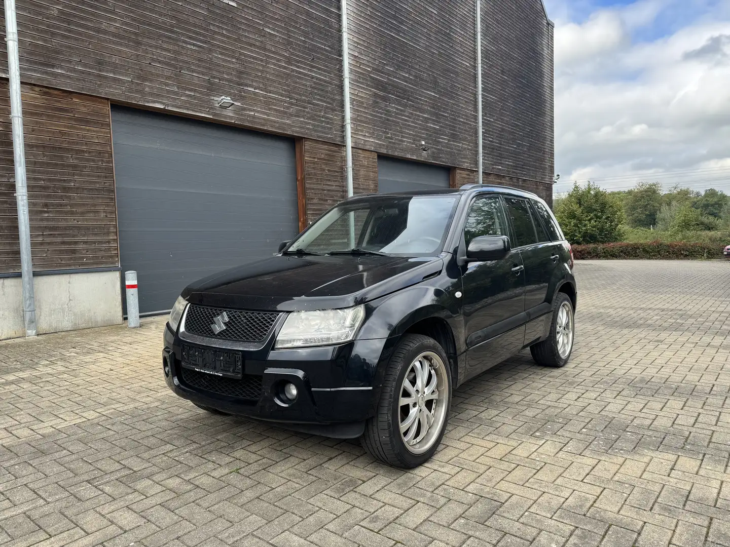 Suzuki Grand Vitara 2.0 Club POUR EXPORT - 1
