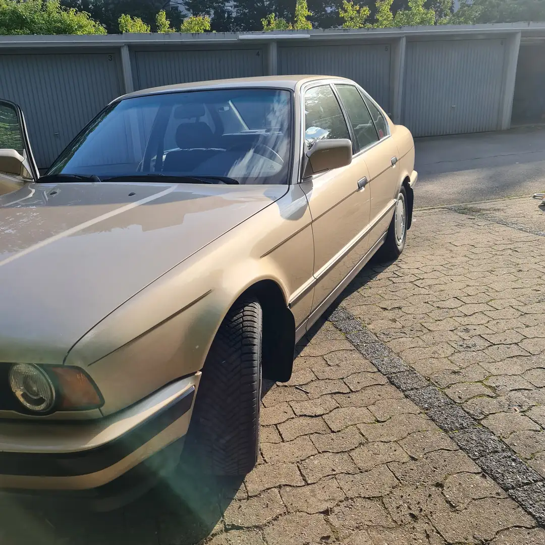 BMW 525 I 24V.  E34.    1 Besitz Beige - 2